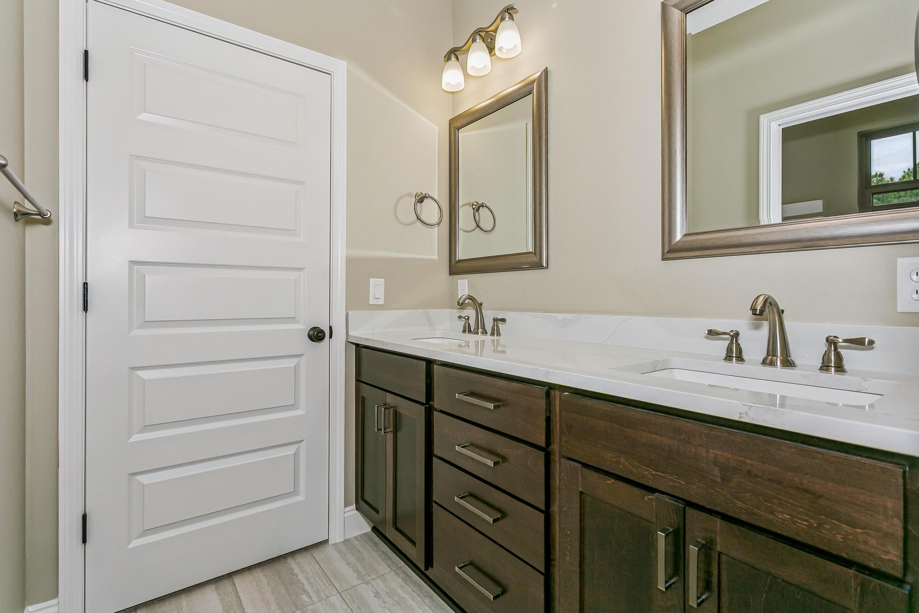 Crestview, Florida, 32536, United States, 4 Bedrooms Bedrooms, ,3 BathroomsBathrooms,Residential,For Sale,1924618