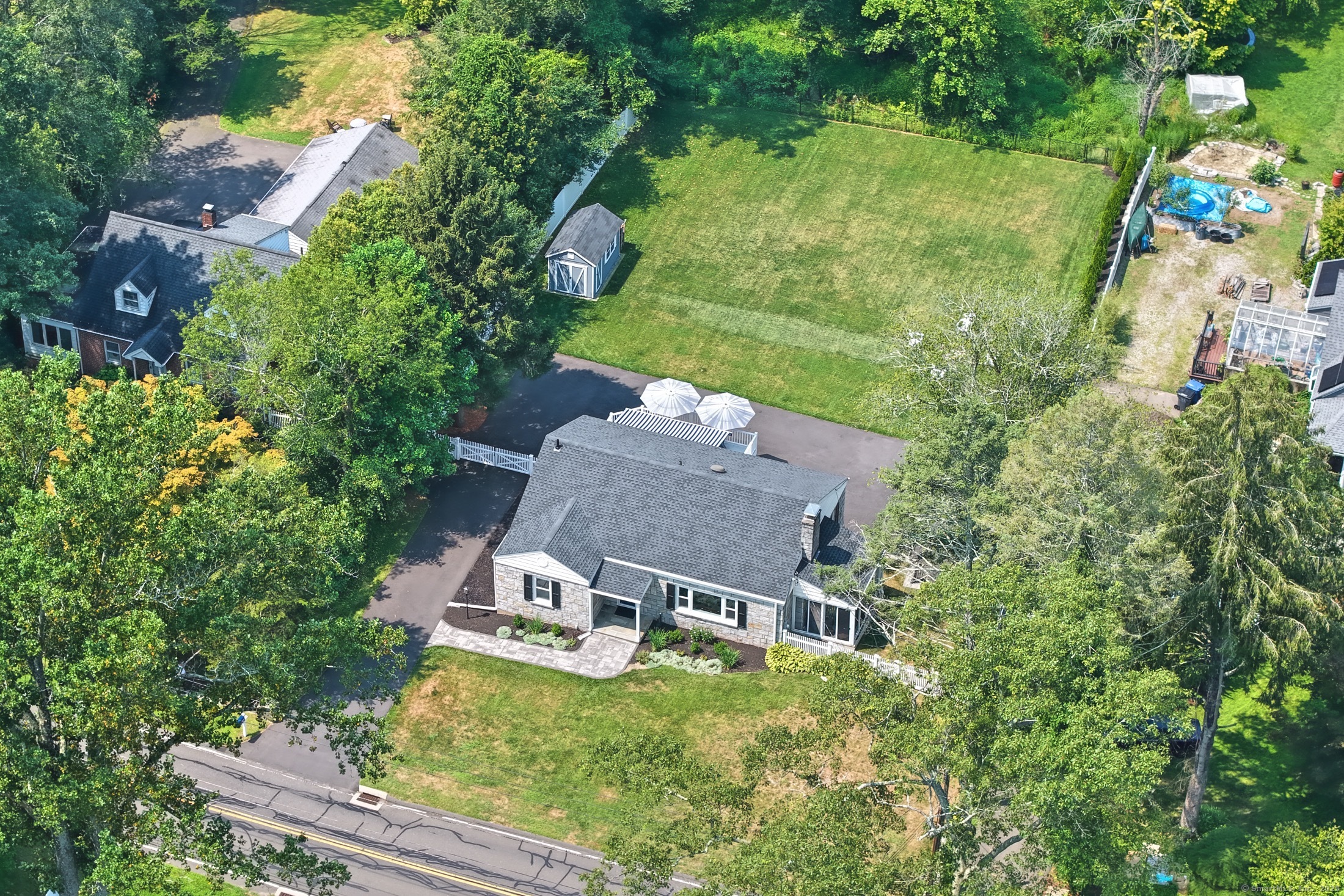Trumbull, Connecticut, 06611, United States, 2 Bedrooms Bedrooms, ,2 BathroomsBathrooms,Residential,For Sale,1917497