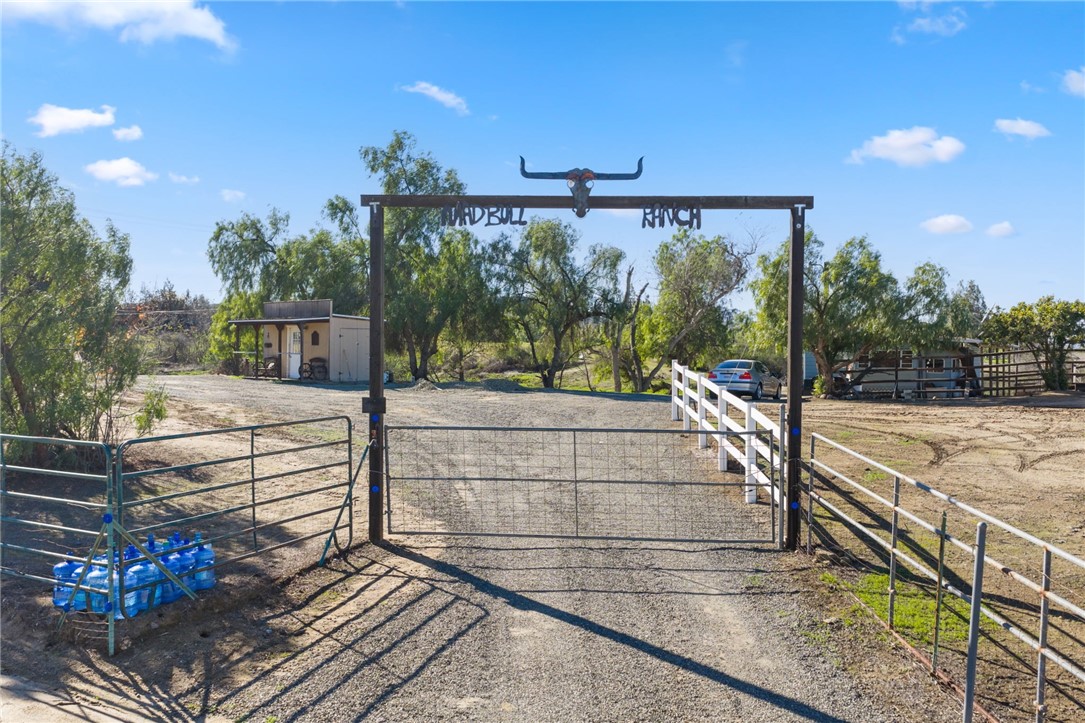 Perris, California, 92570, United States, 4 Bedrooms Bedrooms, ,2 BathroomsBathrooms,Residential,For Sale,2009057