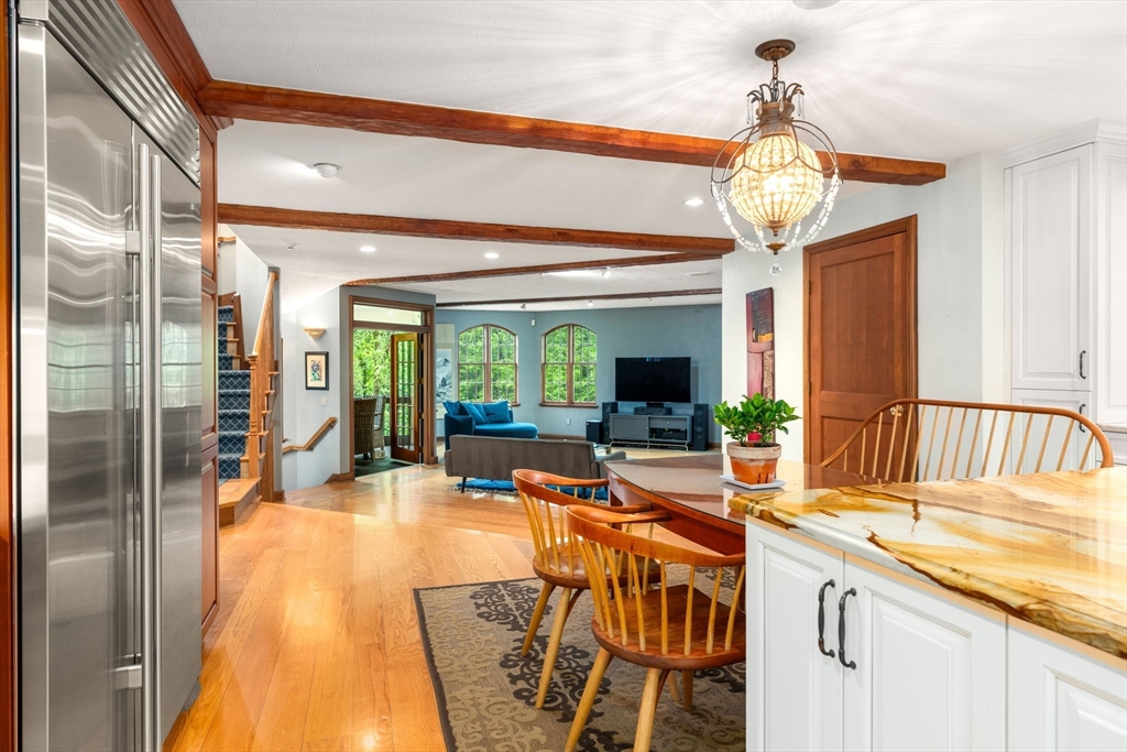 Newton, Massachusetts, 02467, United States, 5 Bedrooms Bedrooms, ,6 BathroomsBathrooms,Residential,For Sale,1807148