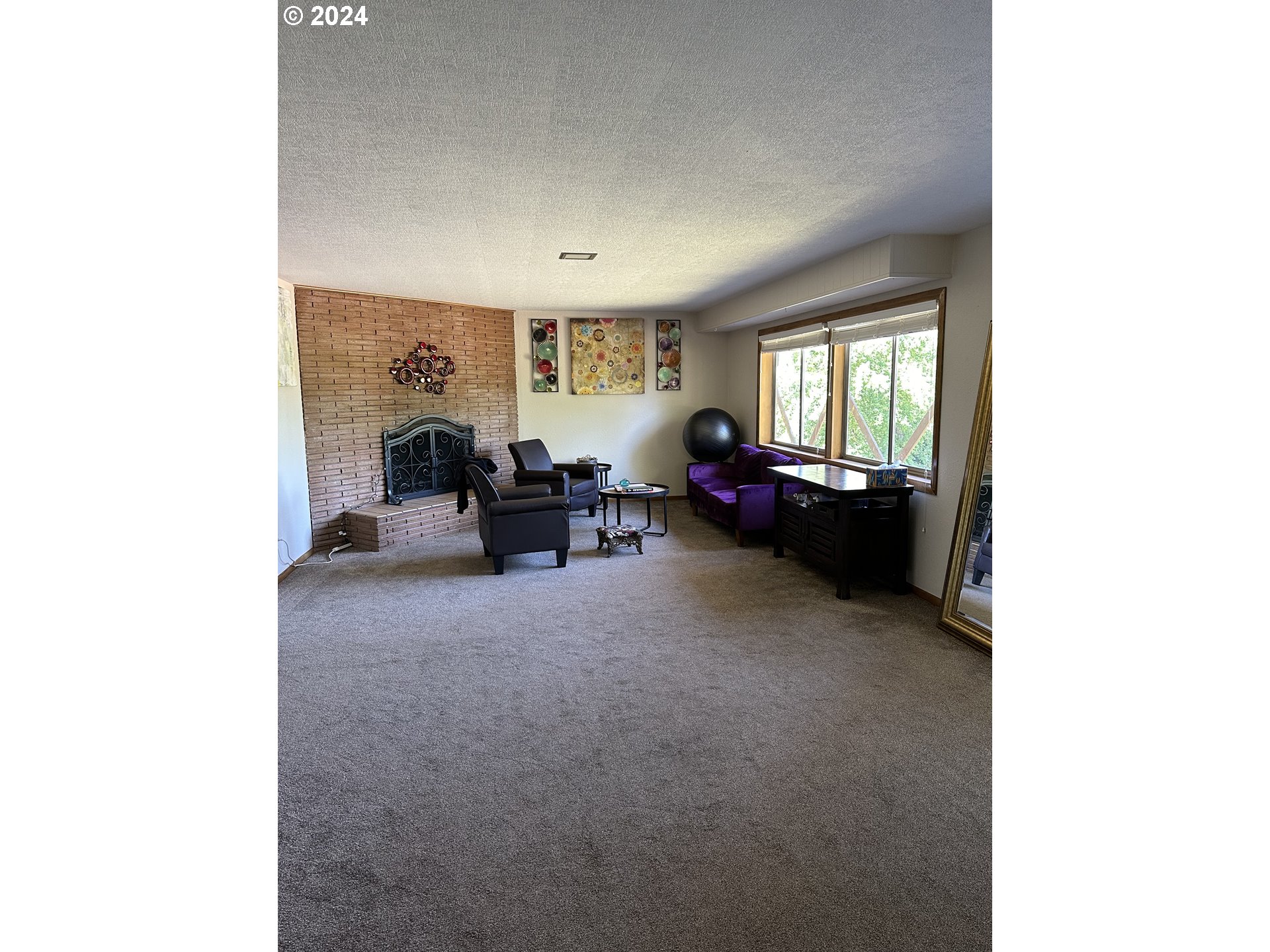 Oregoncity, Oregon, 97045, United States, 3 Bedrooms Bedrooms, ,2 BathroomsBathrooms,Residential,For Sale,1879834
