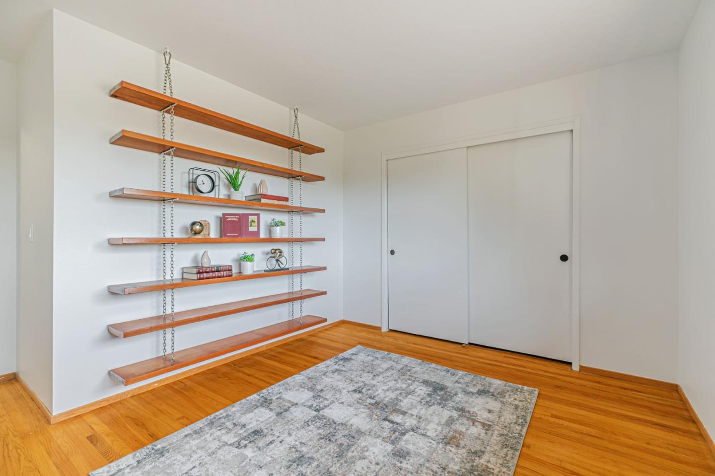 Los Altos, California, 94024, United States, 3 Bedrooms Bedrooms, ,2 BathroomsBathrooms,Residential,For Sale,1941644