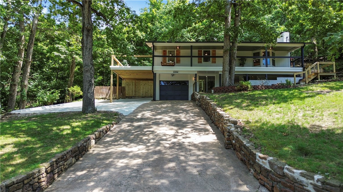 Springdale, Arkansas, 72764, United States, 3 Bedrooms Bedrooms, ,3 BathroomsBathrooms,Residential,For Sale,1877272