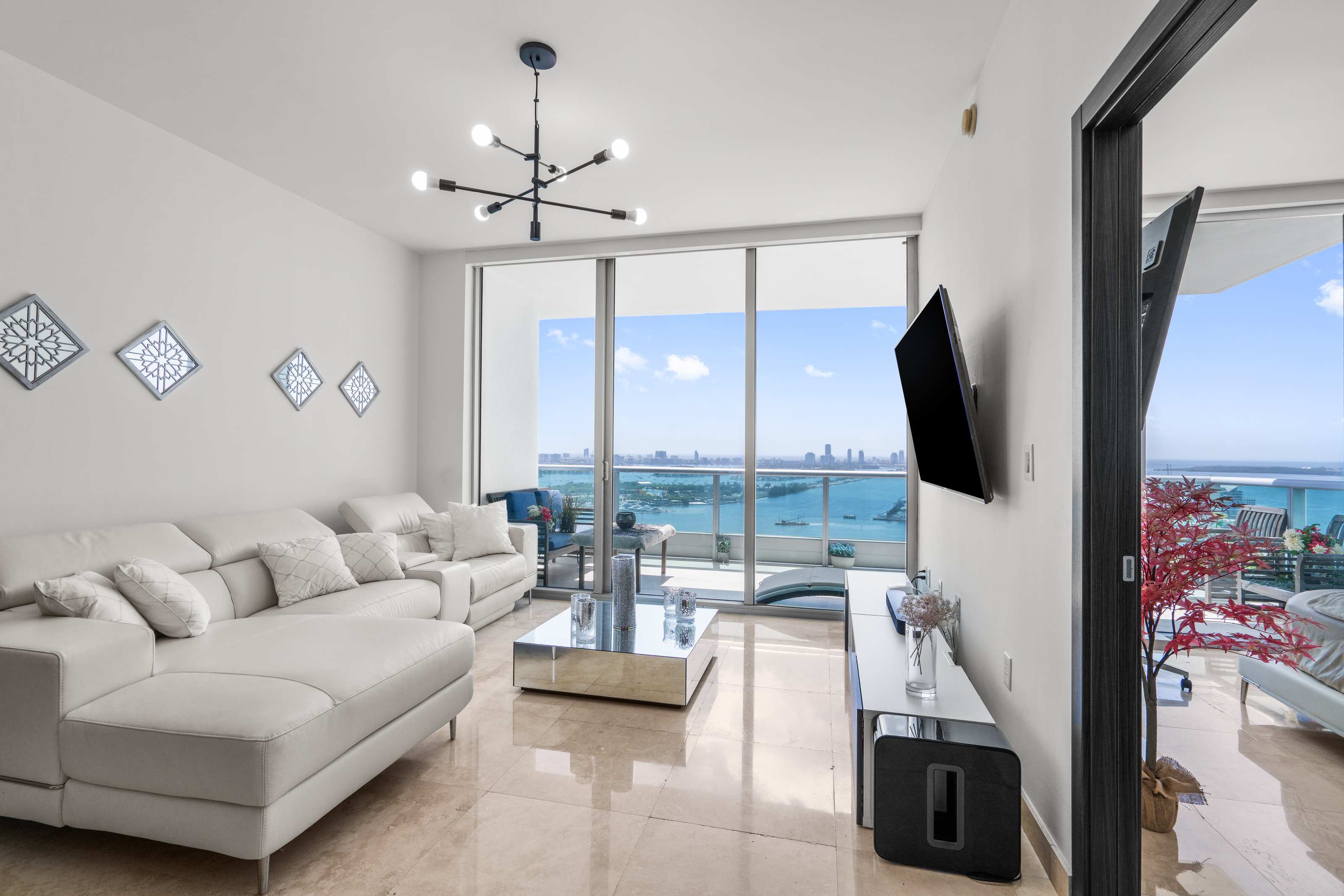  900 Biscayne Blvd, Miami, FL, 33132 - 物件實景