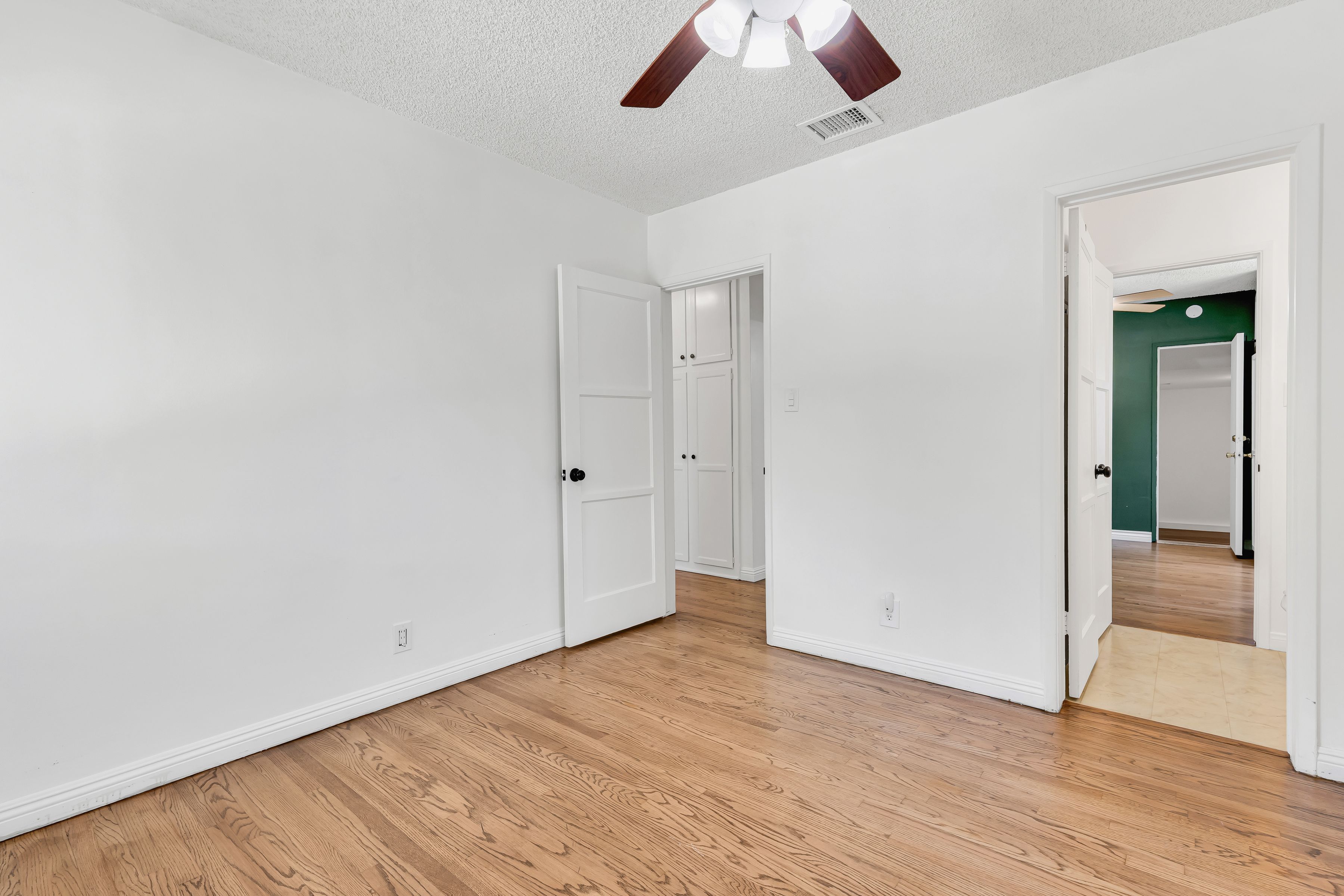  Timeless Charm in Winnetka - 物件實景