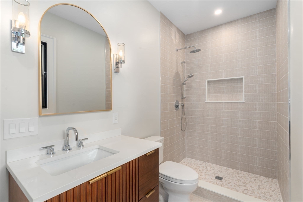 Westwood, Massachusetts, 02090, United States, 5 Bedrooms Bedrooms, ,5 BathroomsBathrooms,Residential,For Sale,1911878