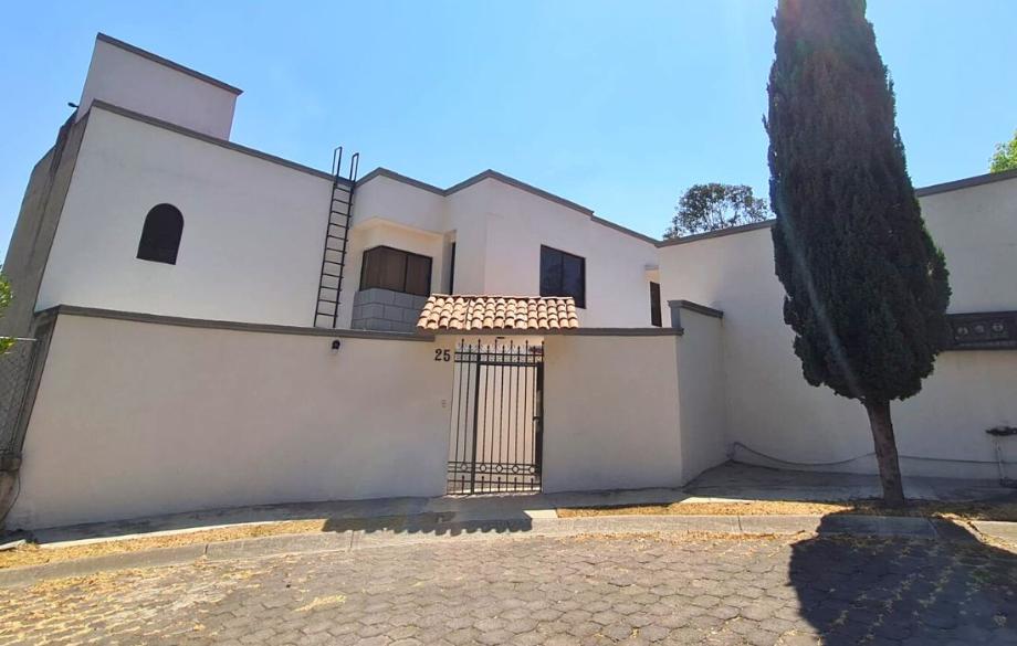 Bosque de Bolonia, Naucalpan de Juárez, Estado de México, 53296, Mexico, 5 Bedrooms Bedrooms, ,5 BathroomsBathrooms,Residential,For Sale,Bosque de Bolonia,1441617