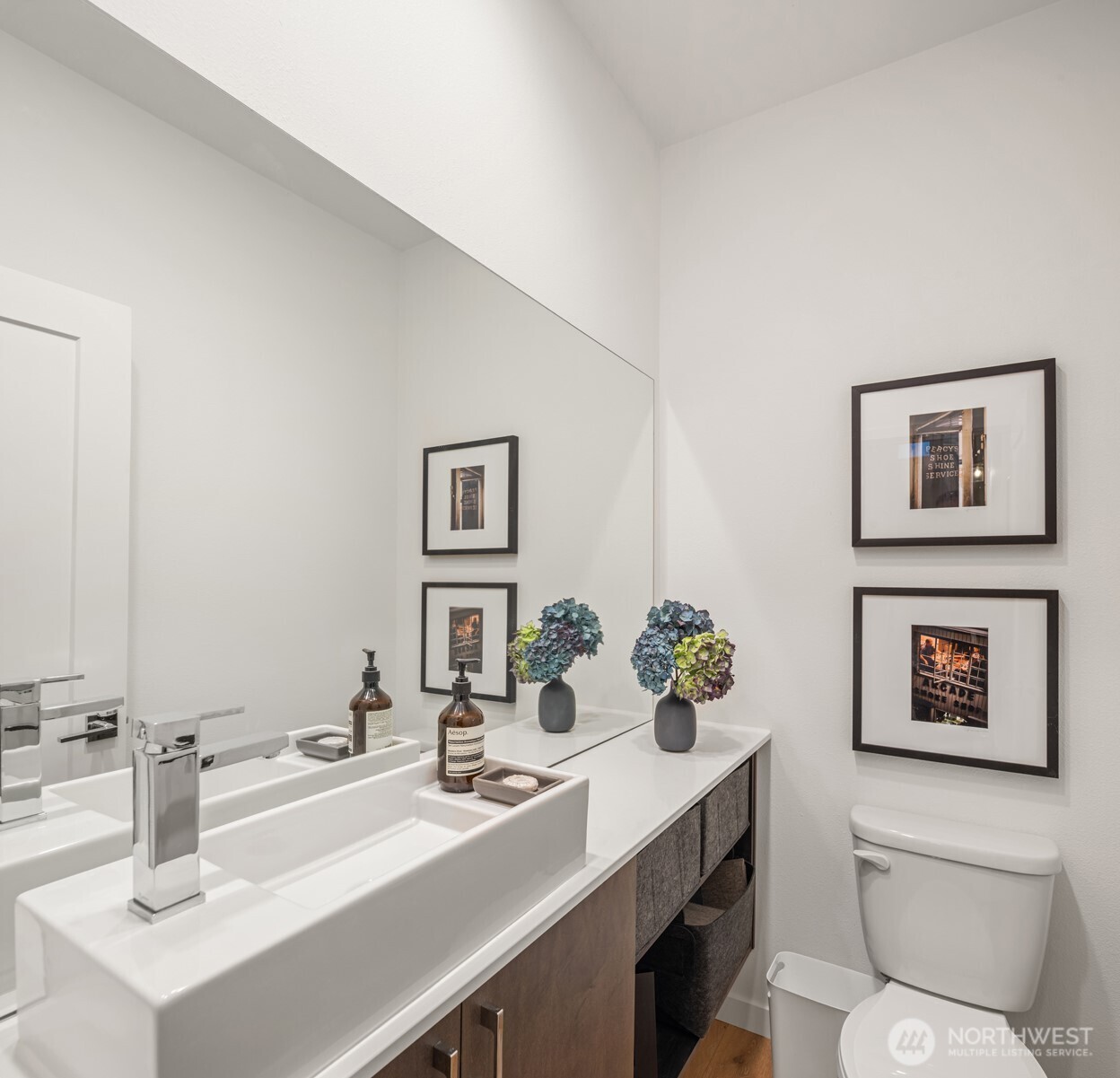 Seattle, Washington, 98122, United States, 2 Bedrooms Bedrooms, ,1 BathroomBathrooms,Residential,For Sale,1896236