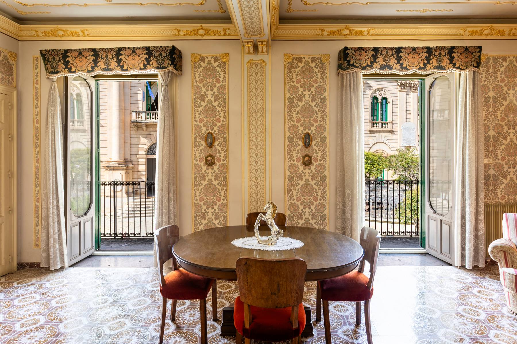  A prestigious property overlooking the main square in Scicli - 物件實景