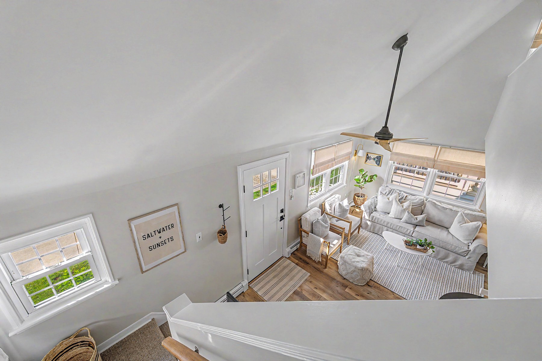  2353 Asbury Avenue - 物件實景