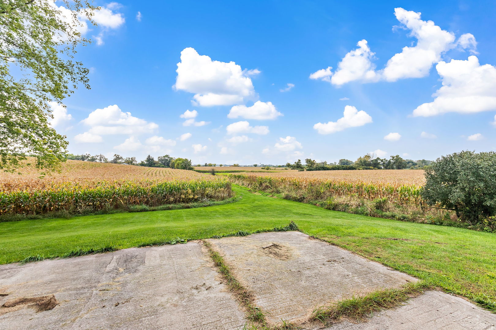29650 N Garland Road, Wauconda, Illinois, 60084, United States, 3 Bedrooms Bedrooms, ,3 BathroomsBathrooms,Residential,For Sale,29650 N Garland Road,1374761