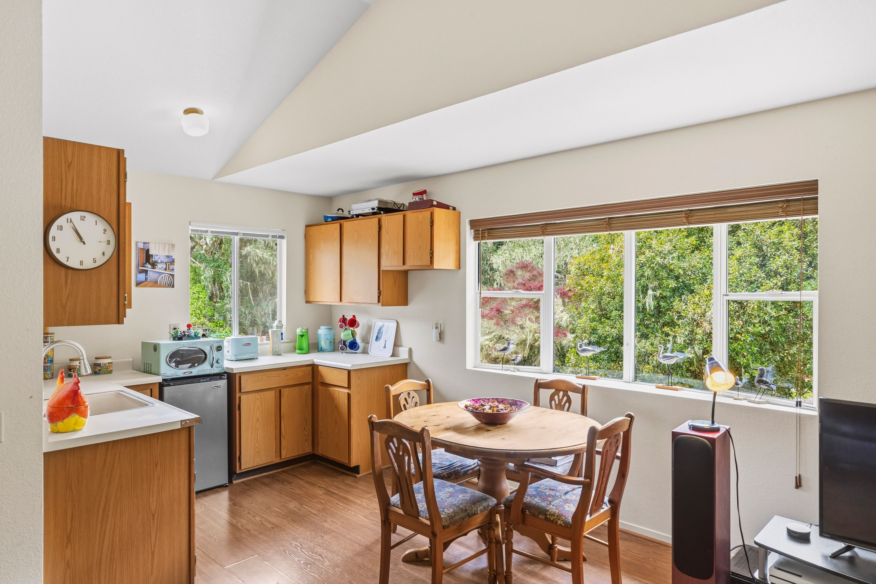  25193 Flanders Drive, Carmel - 物件實景
