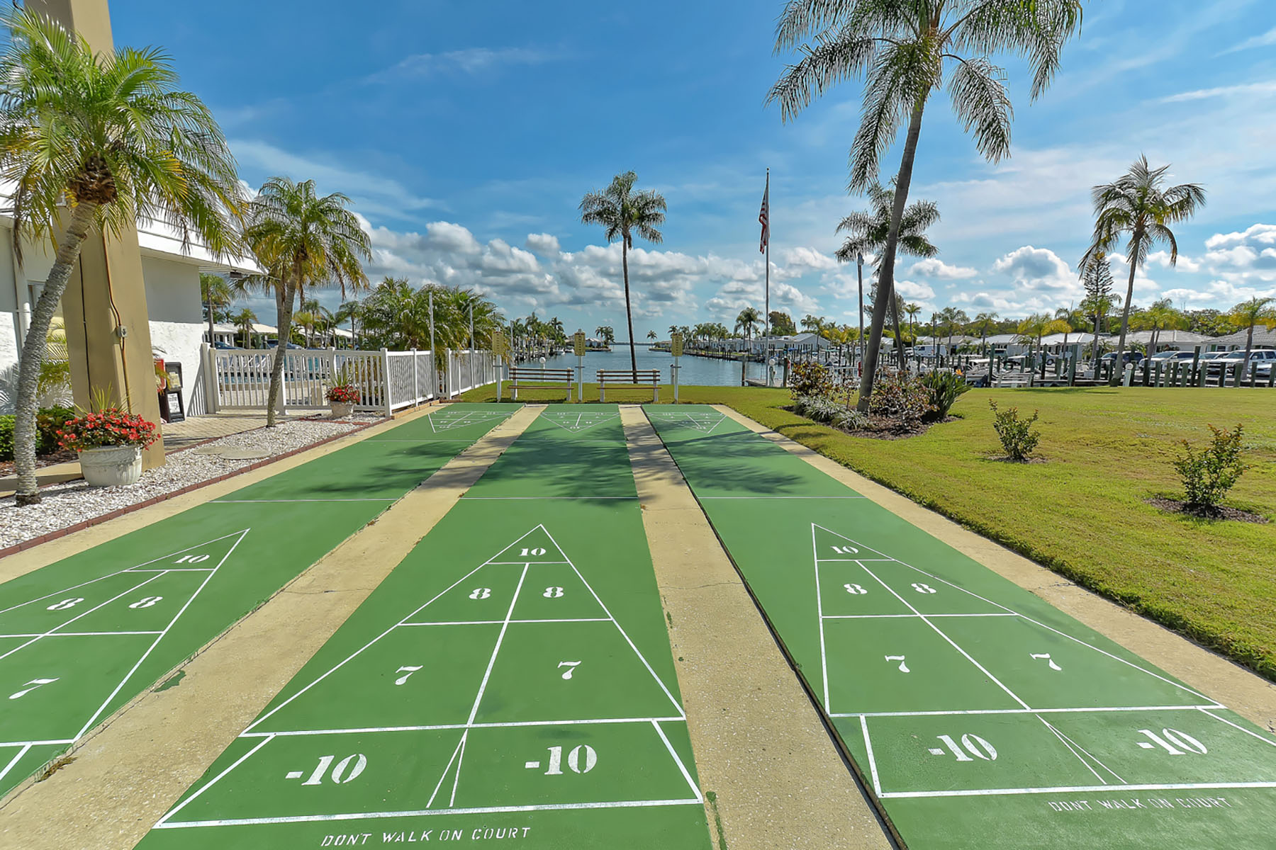  SPANISH MAIN YACHT CLUB CONDO - 物件實景