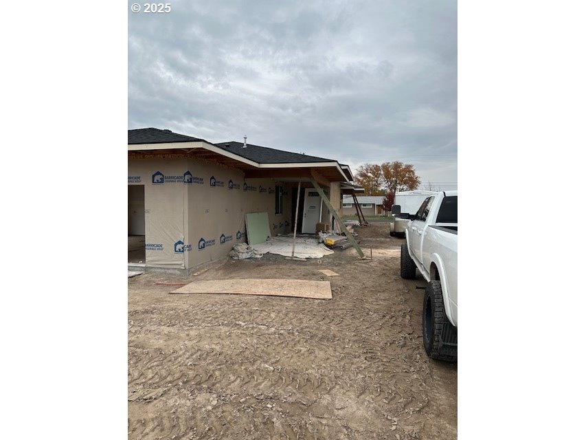 Pendleton, Oregon, 97801, United States, 3 Bedrooms Bedrooms, ,2 BathroomsBathrooms,Residential,For Sale,1992875