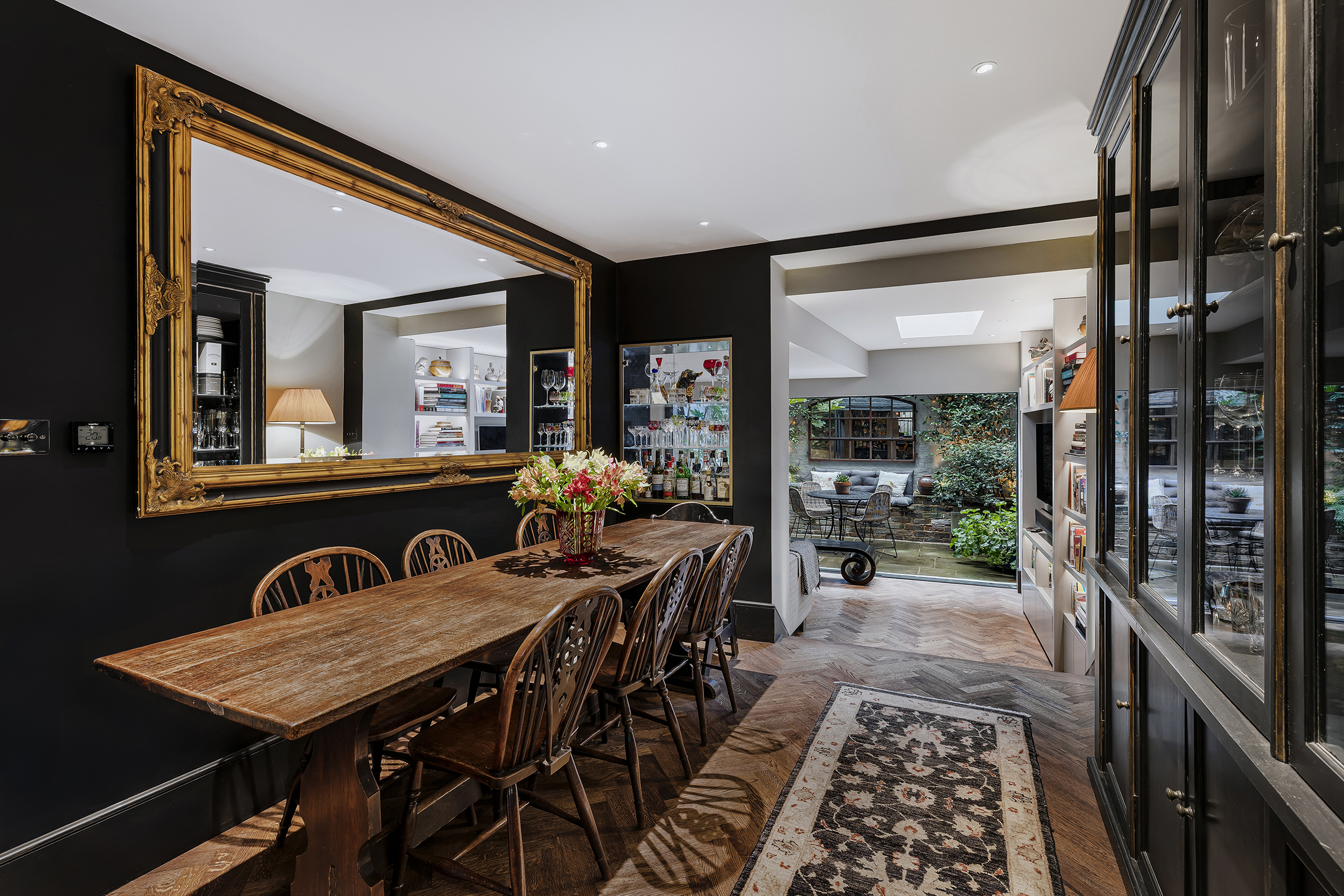  Beautifully refurbished four-bedroom home in the heart of London - 物件實景