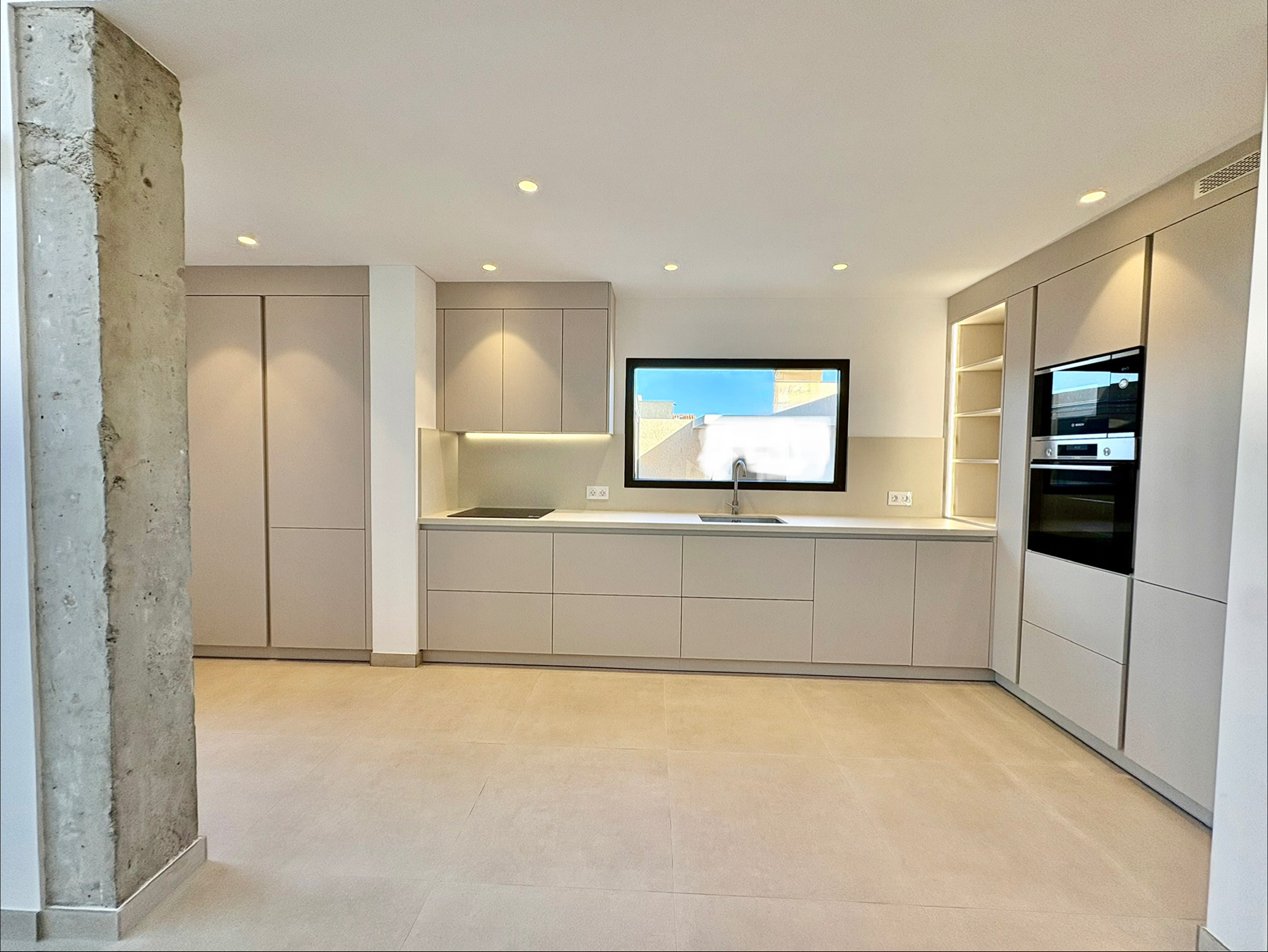  Contemporary Villa for Sale in El Médano, South Tenerife - 物件實景