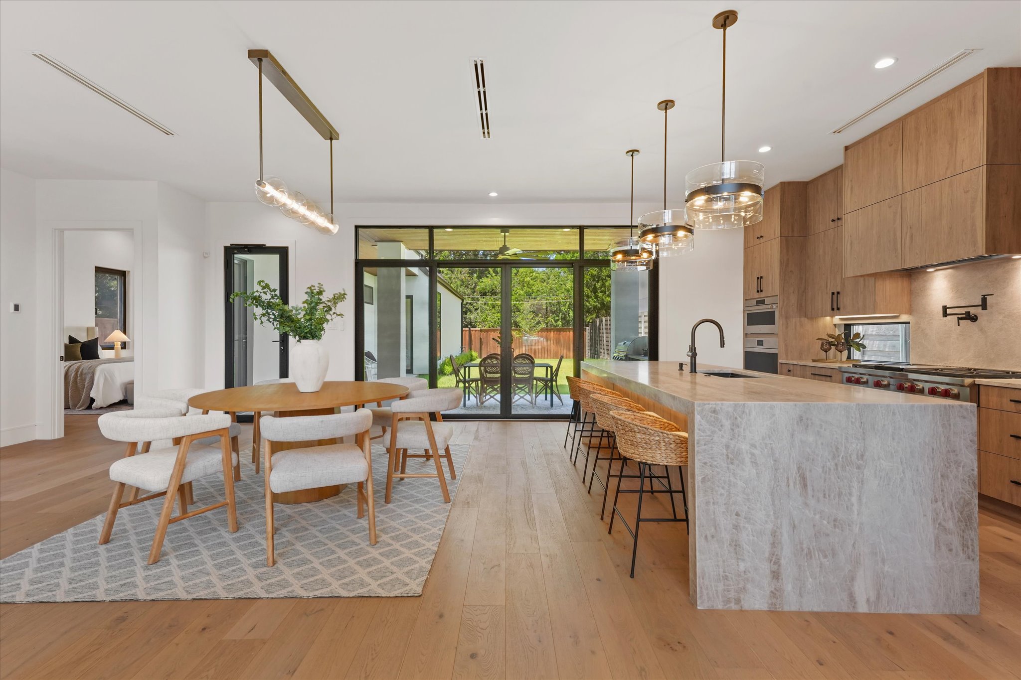  7619 Kenwell Street, Dallas, TX, 75209 - 物件實景