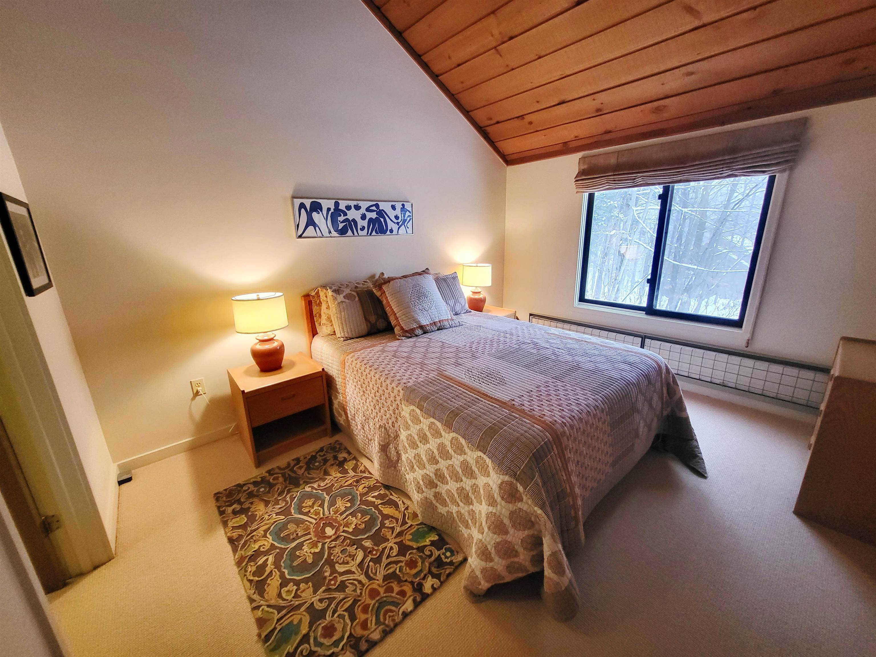 Lincoln, New Hampshire, 03251, United States, 5 Bedrooms Bedrooms, ,2 BathroomsBathrooms,Residential,For Sale,2003487