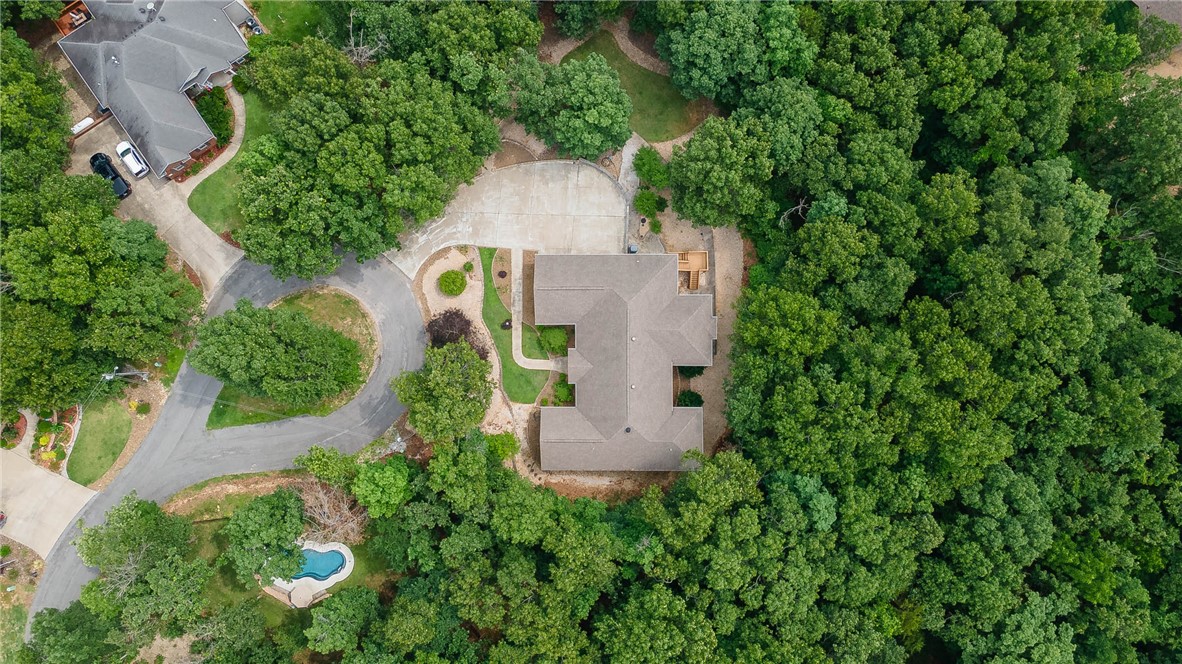 Bella Vista, Arkansas, 72715, United States, 3 Bedrooms Bedrooms, ,4 BathroomsBathrooms,Residential,For Sale,1941040