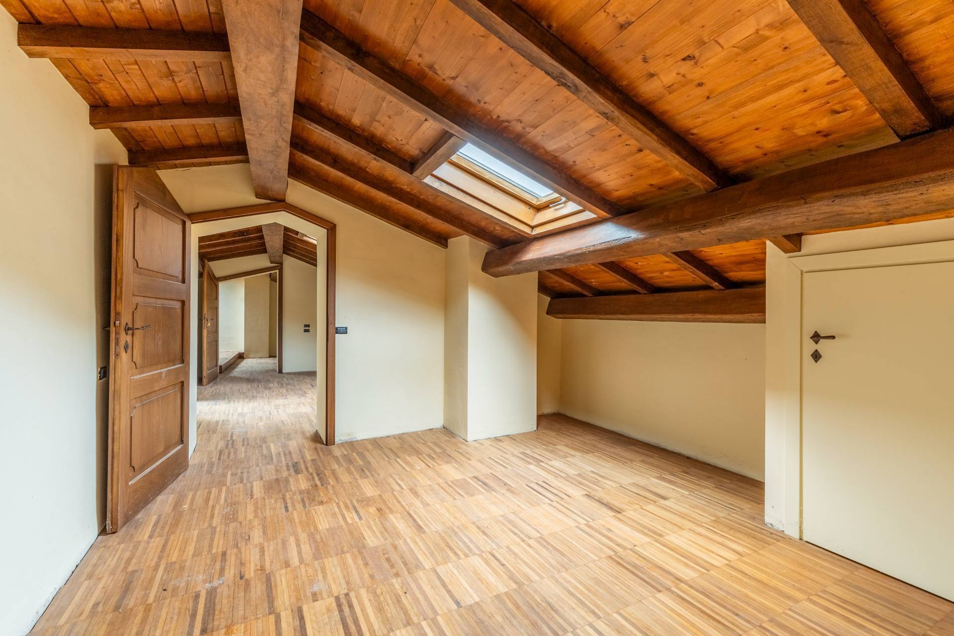 Loc. Loreto Alto, Gubbio, Perugia, 06024, IT, 16 Bedrooms Bedrooms, ,16 BathroomsBathrooms,Residential,For Sale,Loc. Loreto Alto,1675125