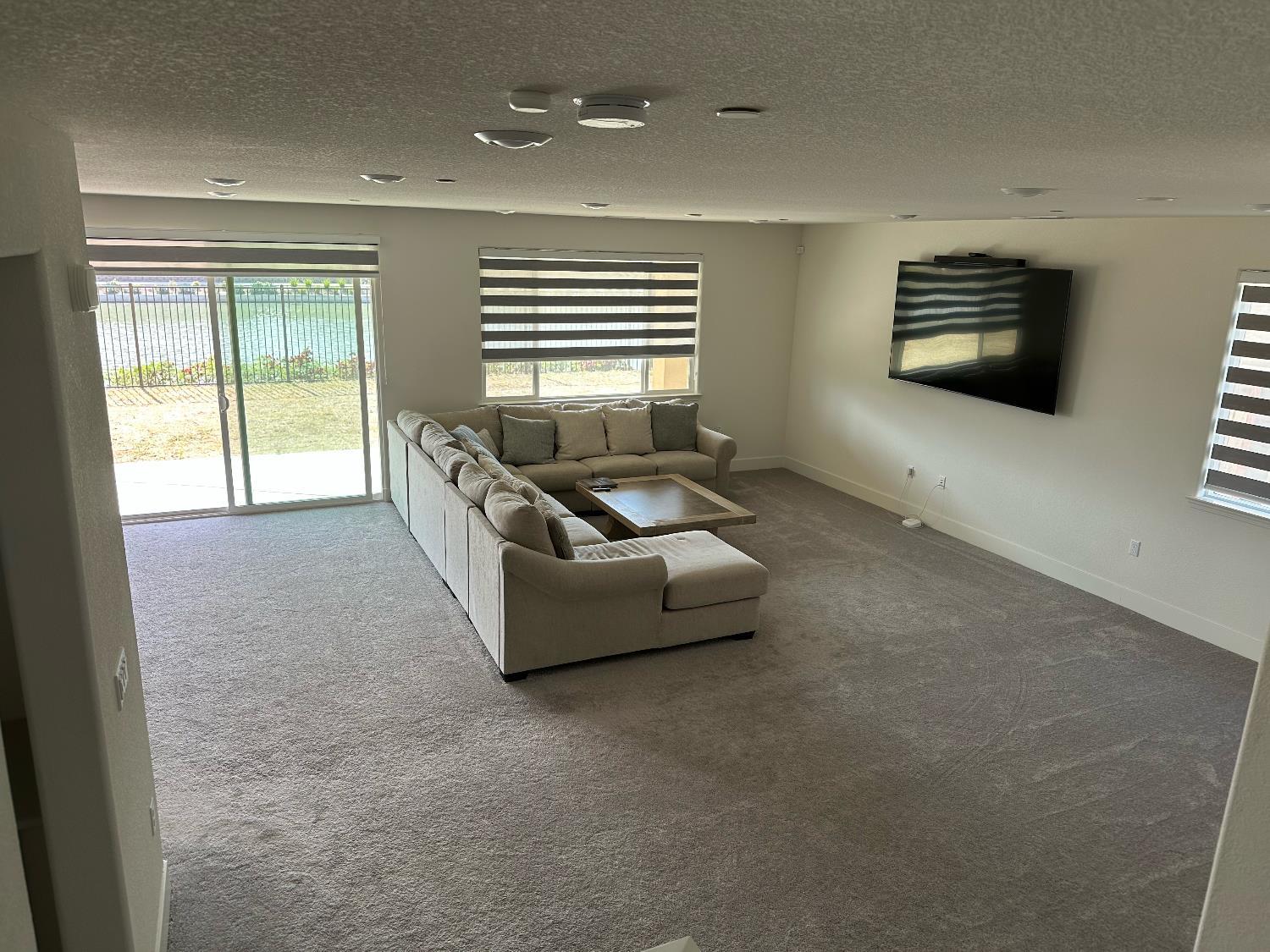 Sacramento, California, 95835, United States, 4 Bedrooms Bedrooms, ,3 BathroomsBathrooms,Residential,For Sale,1841936