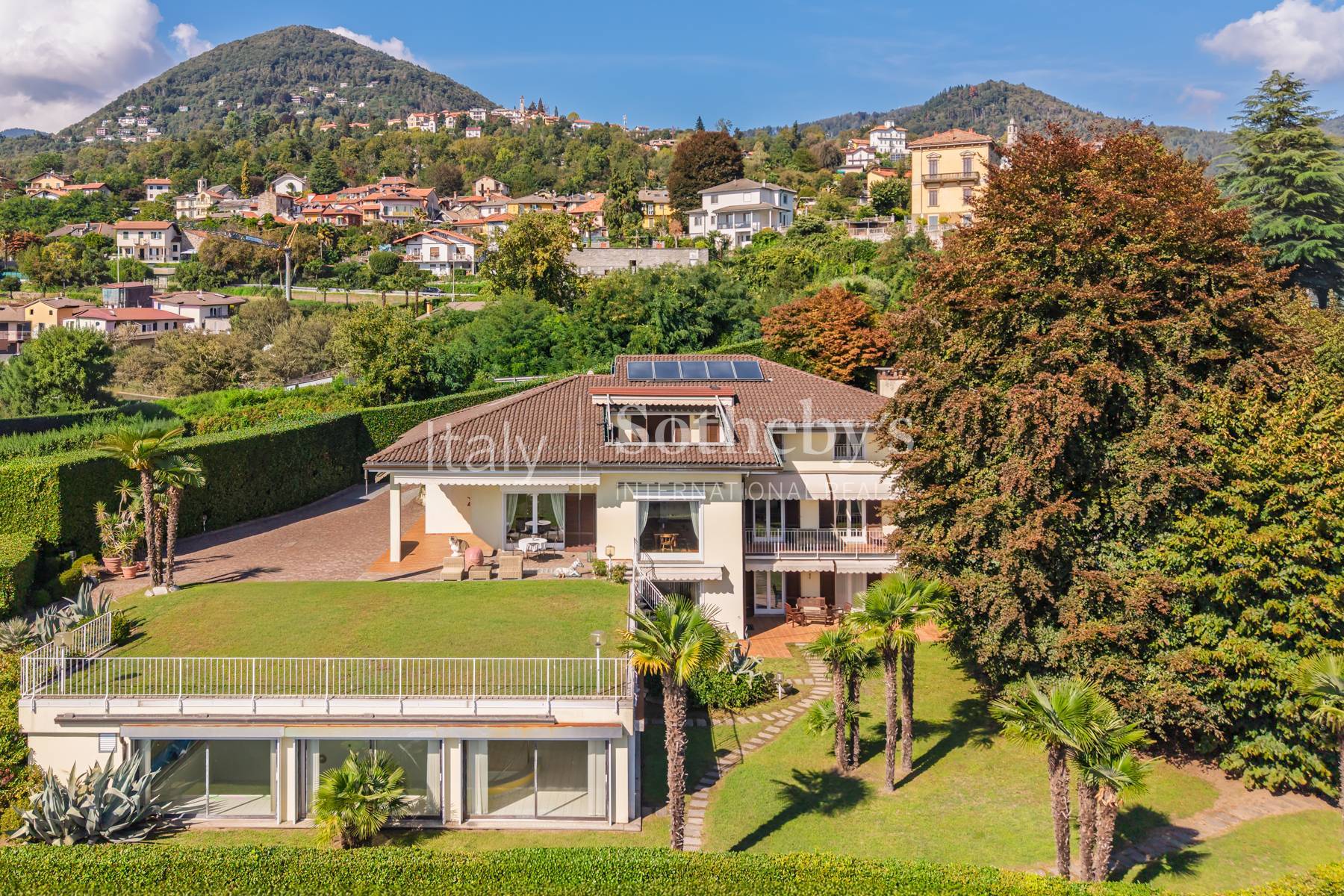  Villa with views of Lake Maggiore, swimming pool and spa area - 物件實景