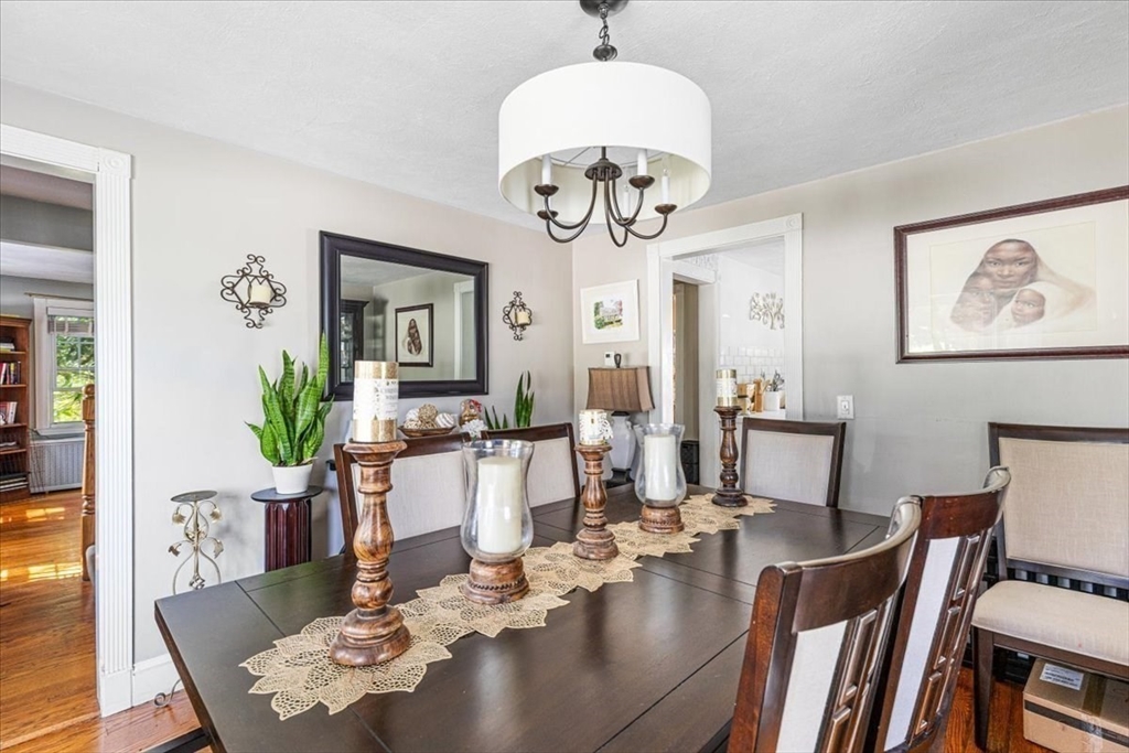 North Attleboro, Massachusetts, 02760, United States, 3 Bedrooms Bedrooms, ,Residential,For Sale,1872868