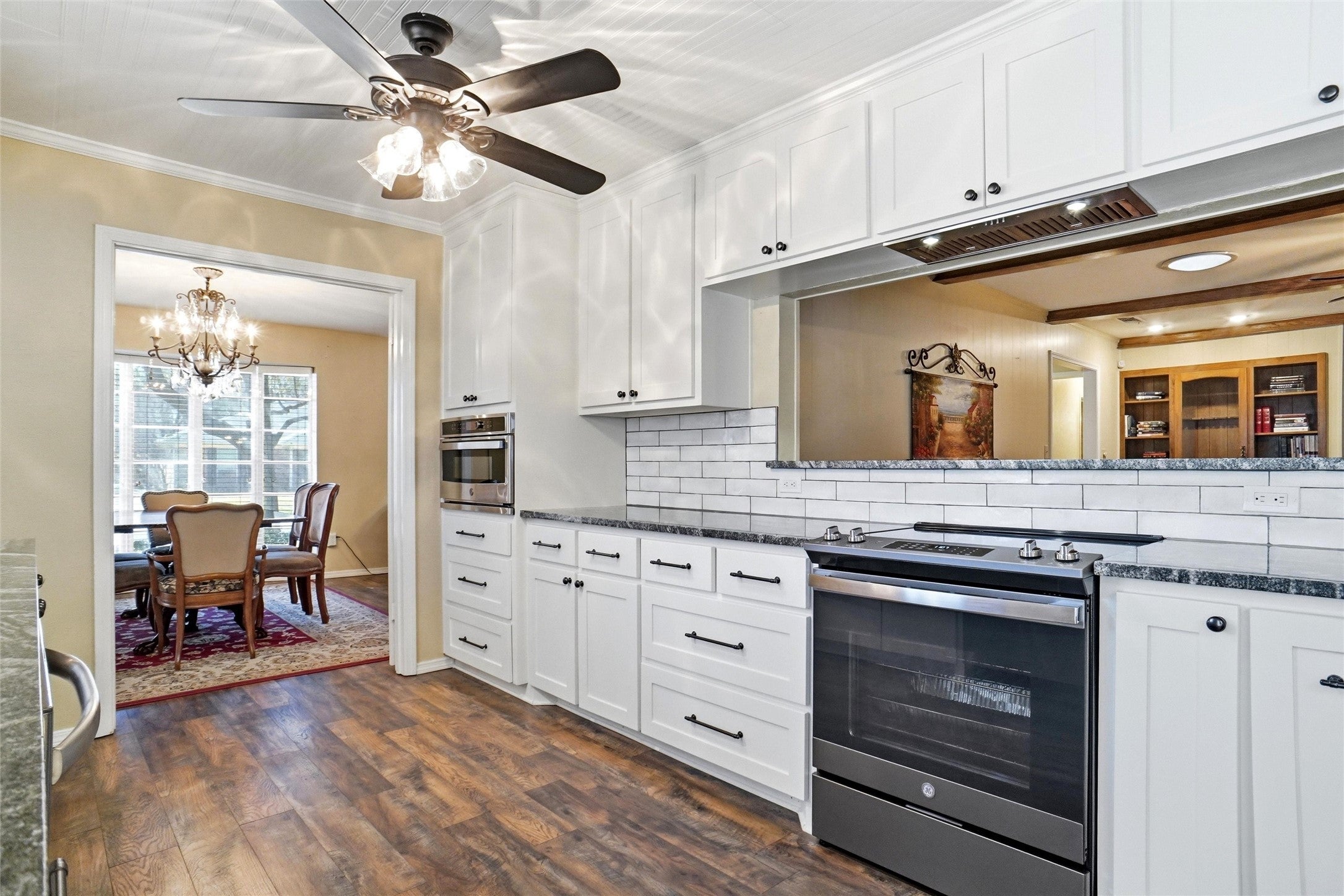 Hurst, Texas, 76054, United States, 4 Bedrooms Bedrooms, ,3 BathroomsBathrooms,Residential,For Sale,2024676