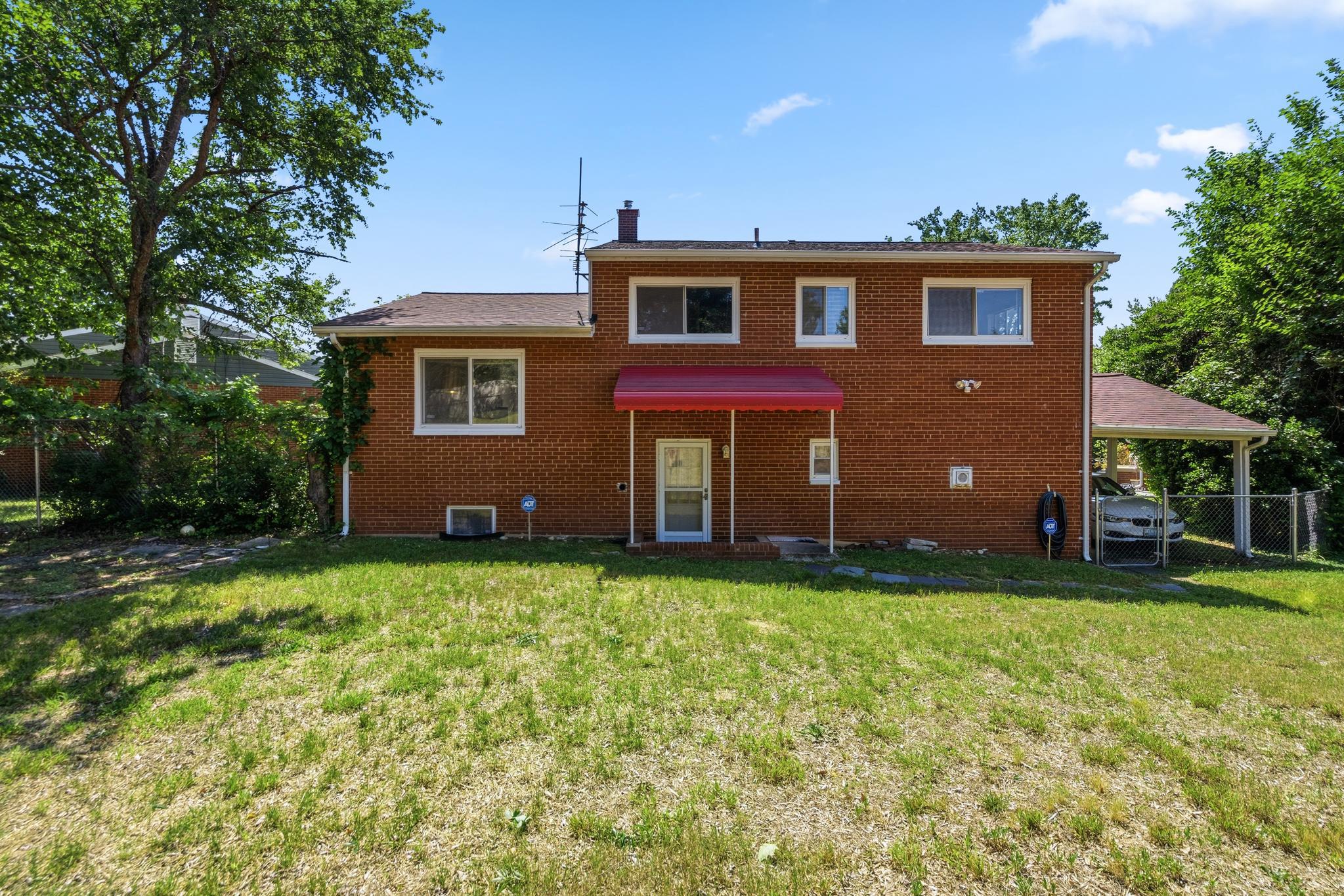  7201 Cloverdale Drive, Oxon Hill, MD, 20745 - 物件實景