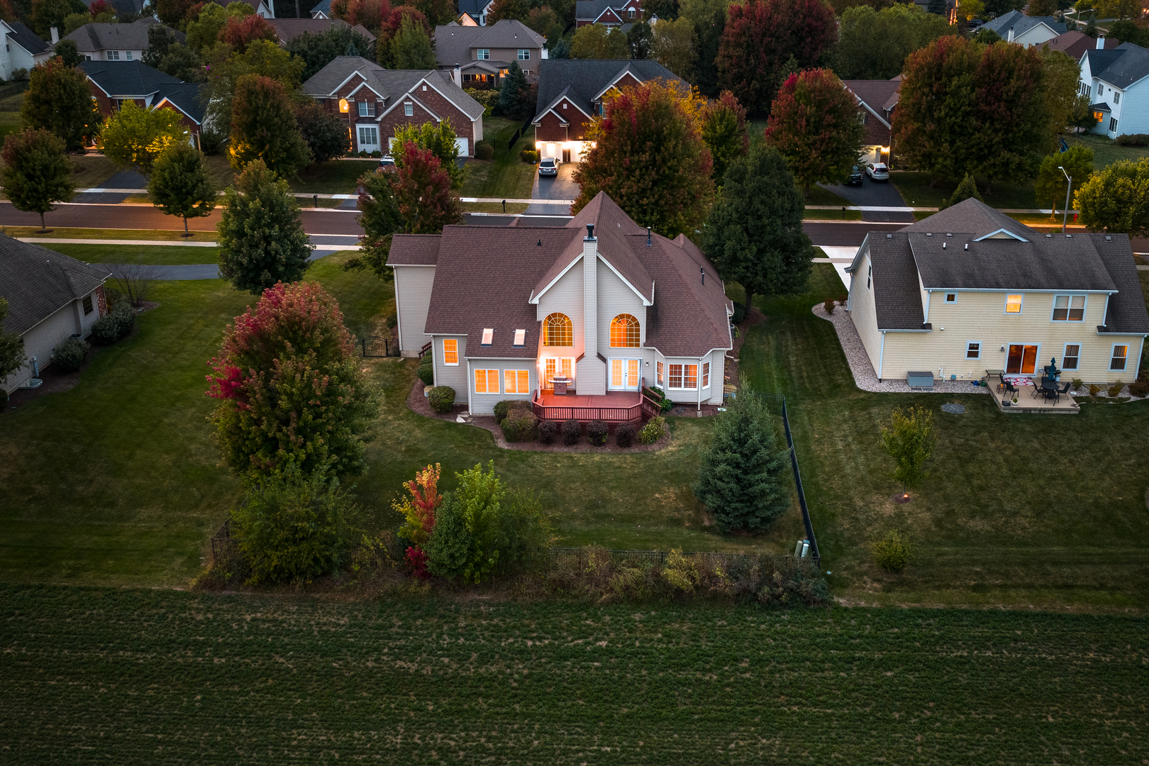 North Aurora, Illinois, 60542, United States, 3 Bedrooms Bedrooms, ,3 BathroomsBathrooms,Residential,For Sale,1969477