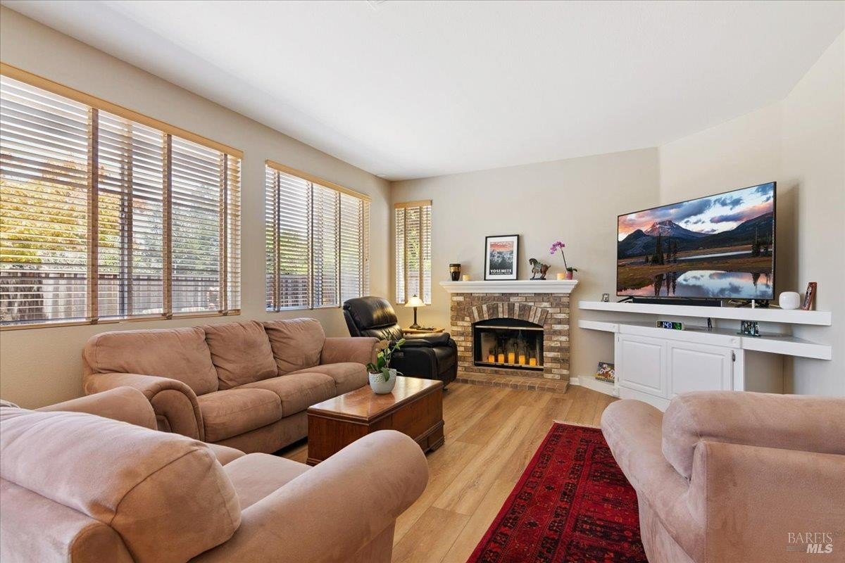 Benicia, California, 94510, United States, 4 Bedrooms Bedrooms, ,3 BathroomsBathrooms,Residential,For Sale,1906228