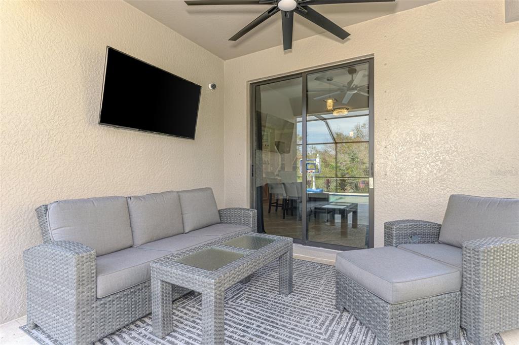 Venice, Florida, 34293, United States, 5 Bedrooms Bedrooms, ,3 BathroomsBathrooms,Residential,For Sale,1705065