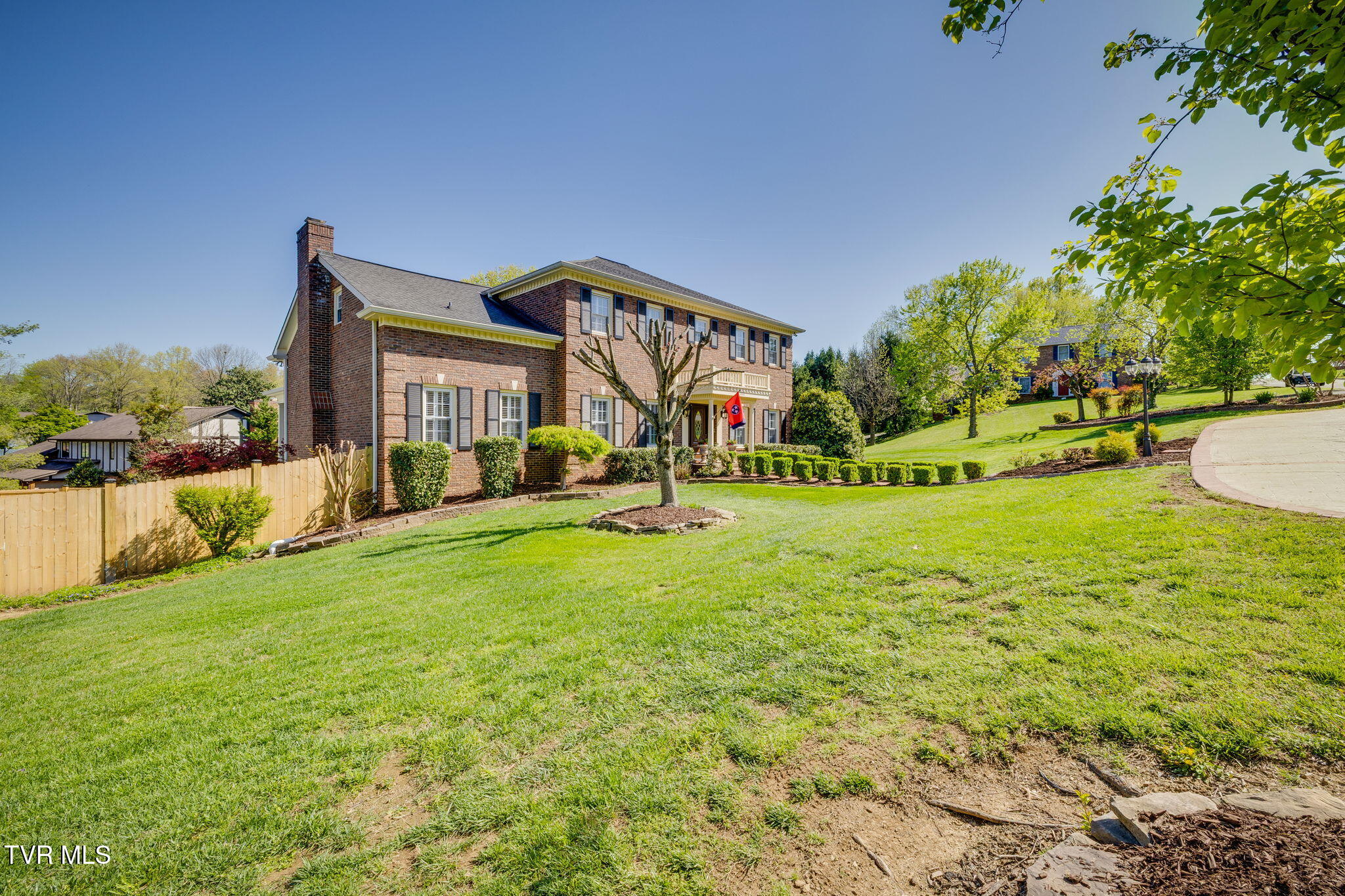 Kingsport, Tennessee, 37664, United States, 5 Bedrooms Bedrooms, ,5 BathroomsBathrooms,Residential,For Sale,1931023