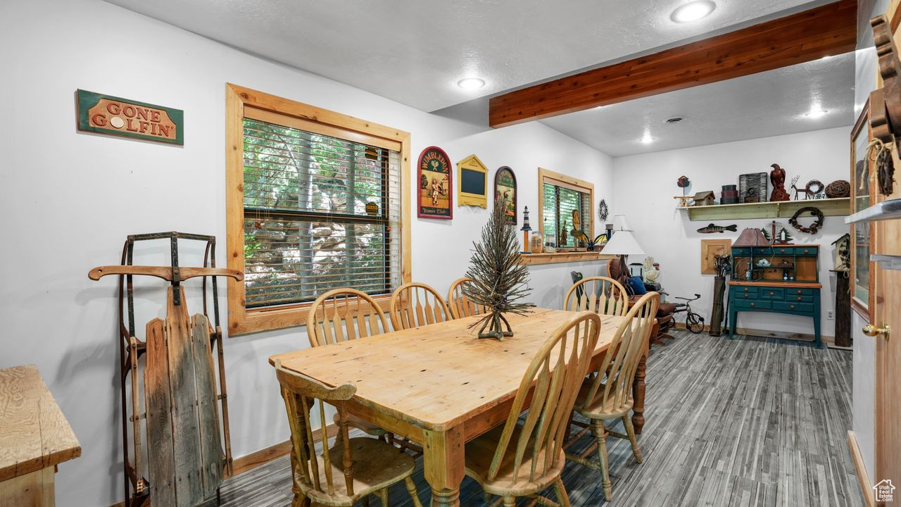 Midway, Utah, 84049, United States, 3 Bedrooms Bedrooms, ,3 BathroomsBathrooms,Residential,For Sale,1692560