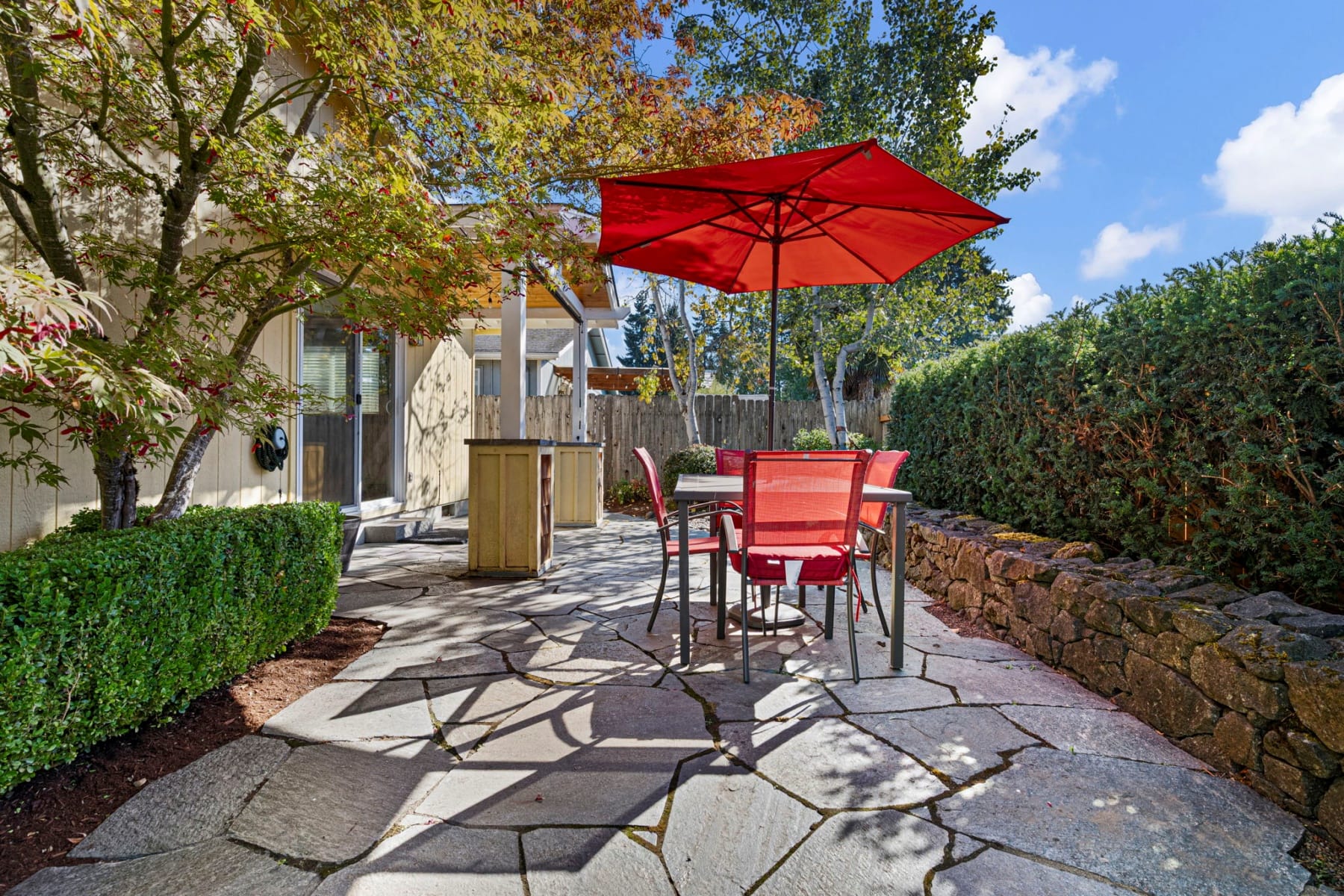  2092 Four Oak Grange RD Eugene, OR 97405 - 物件實景