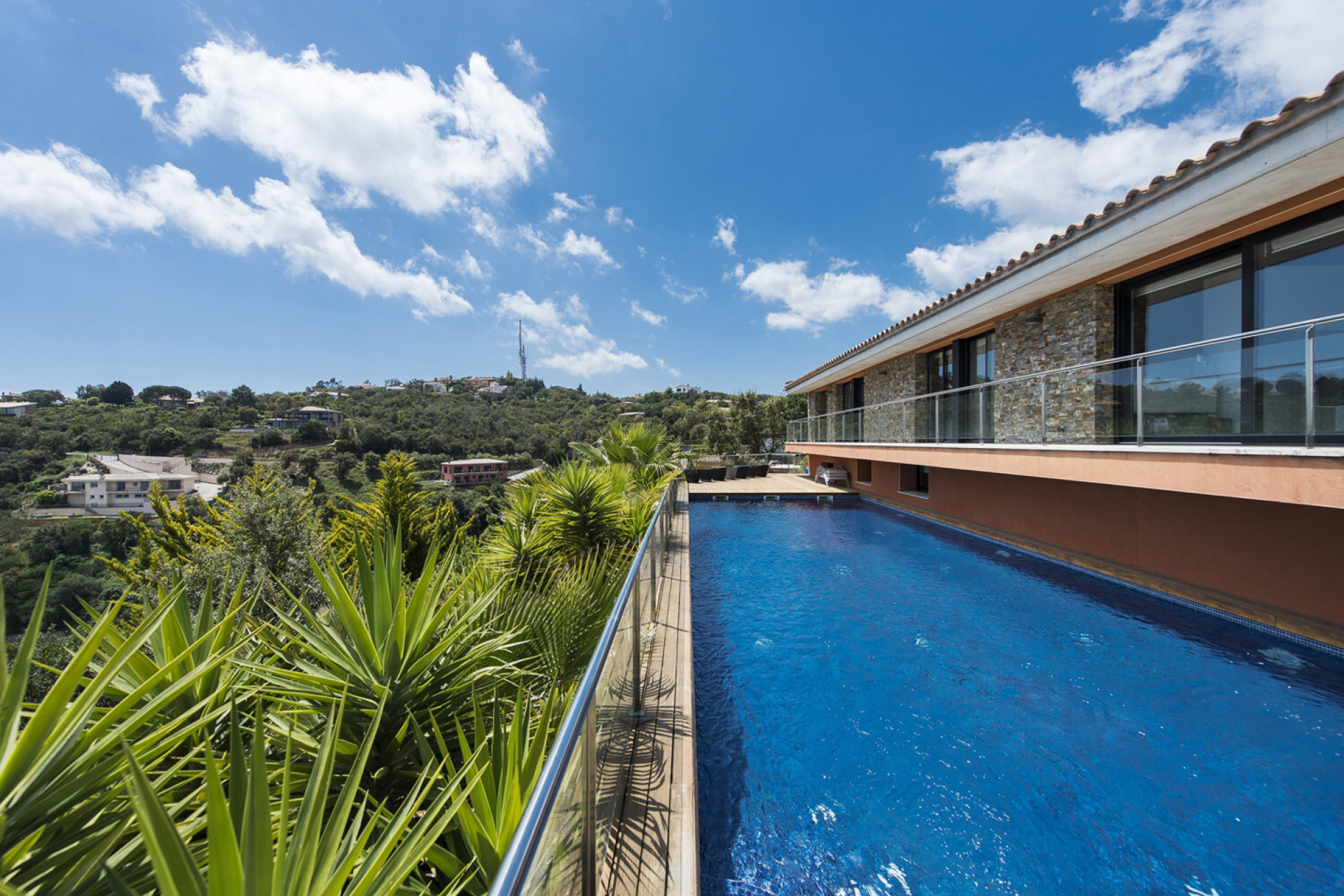  Impressive modern house with panoramic views of the sea - 物件實景