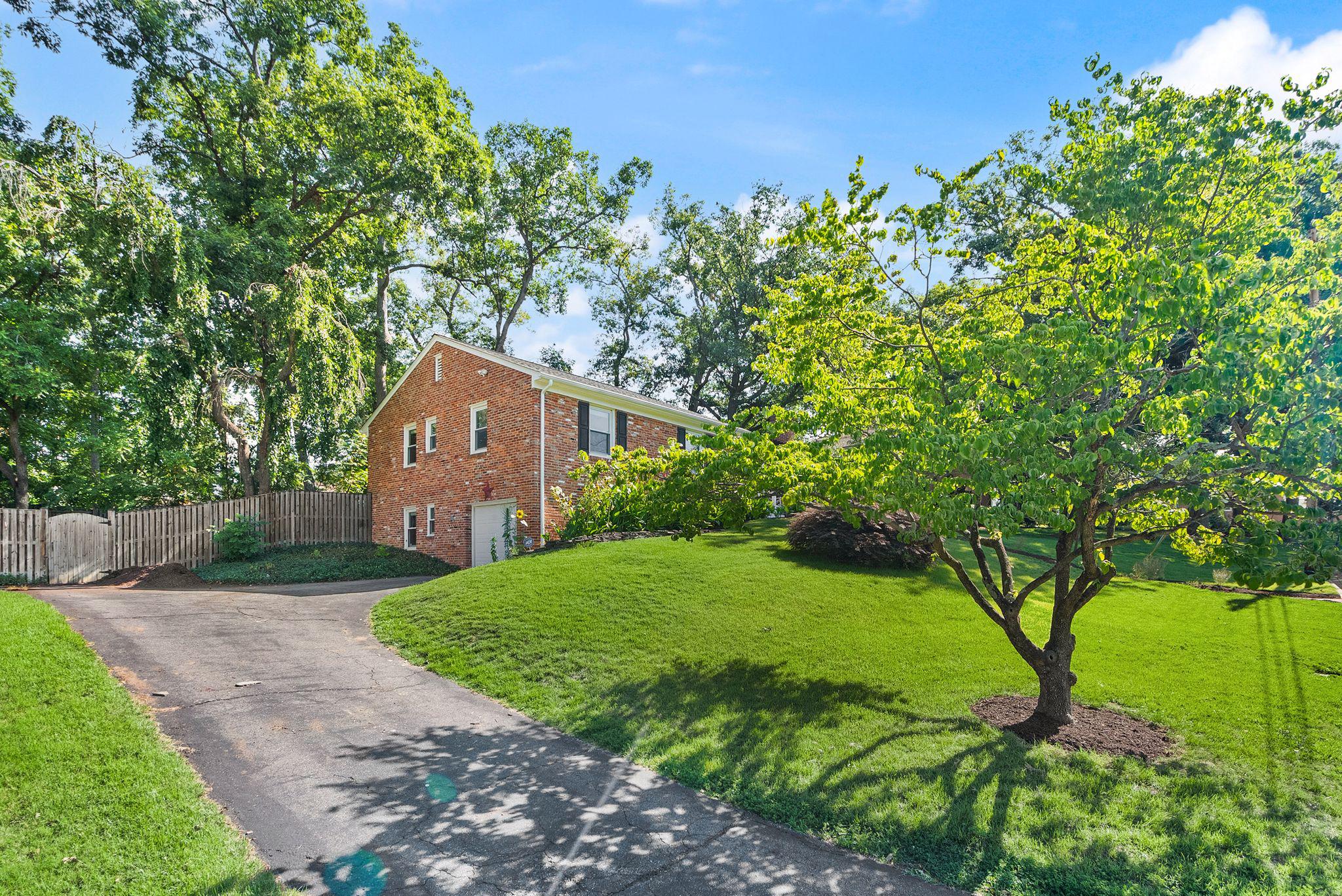  5008 Larno Drive, Alexandria, VA, 22310 - 物件實景