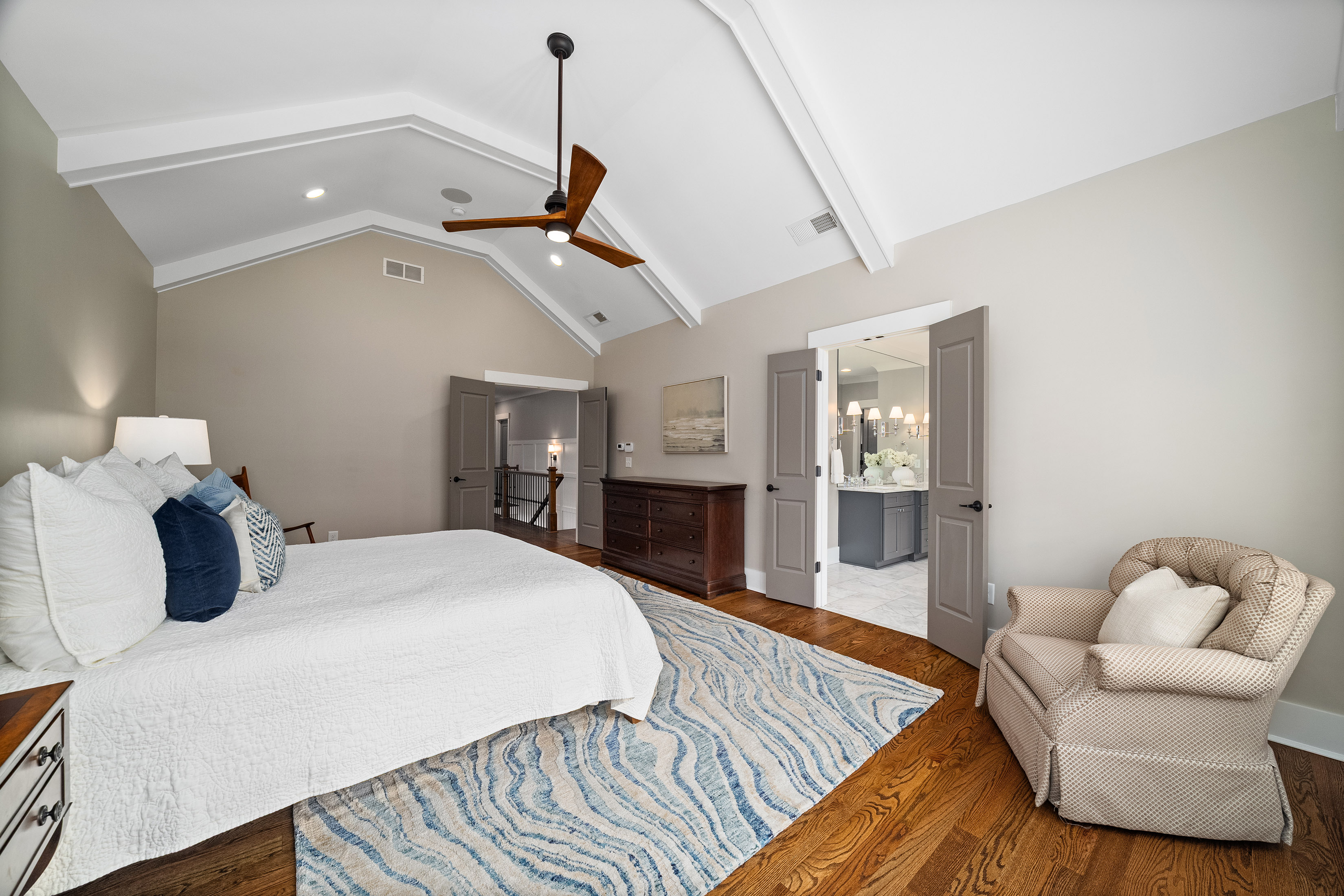  Stunning Modern Farmhouse with Luxury Finishes, Unbeatable Location, and No HOA - 物件實景