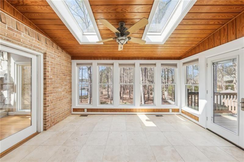 Buford, Georgia, 30518, United States, 6 Bedrooms Bedrooms, ,5 BathroomsBathrooms,Residential,For Sale,1976033