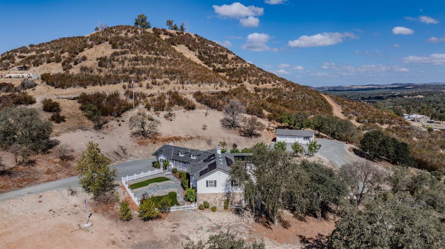 Valley Springs, California, 95252, United States, 3 Bedrooms Bedrooms, ,3 BathroomsBathrooms,Residential,For Sale,1983340