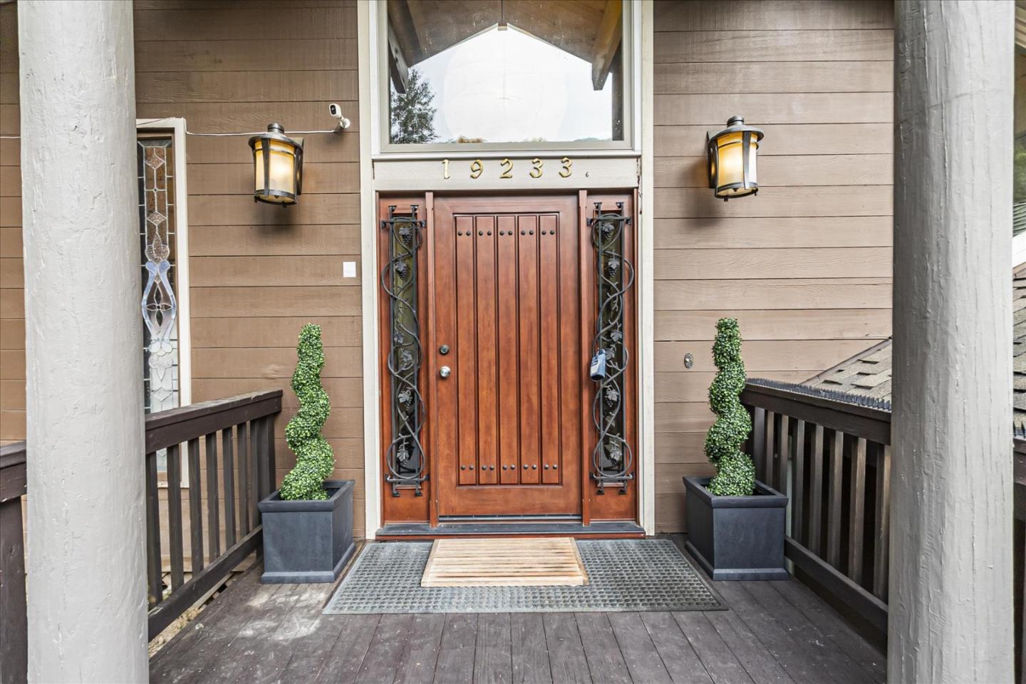 Los Gatos, California, 95030, United States, 4 Bedrooms Bedrooms, ,3 BathroomsBathrooms,Residential,For Sale,1906975
