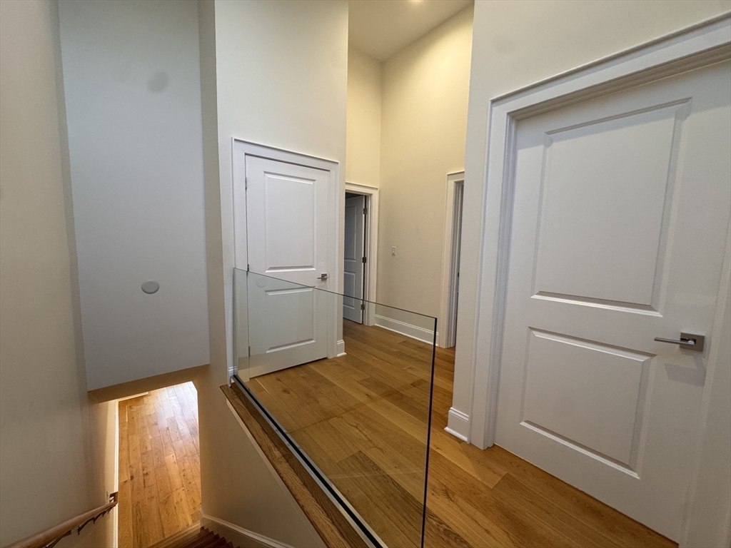 Boston, Massachusetts, 02129, United States, 3 Bedrooms Bedrooms, ,3 BathroomsBathrooms,Residential,For Sale,1883485