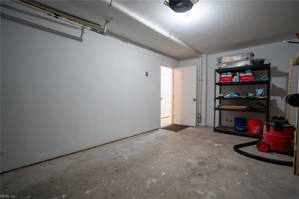 Virginia Beach, Virginia, 23455, United States, 3 Bedrooms Bedrooms, ,4 BathroomsBathrooms,Residential,For Sale,1921851