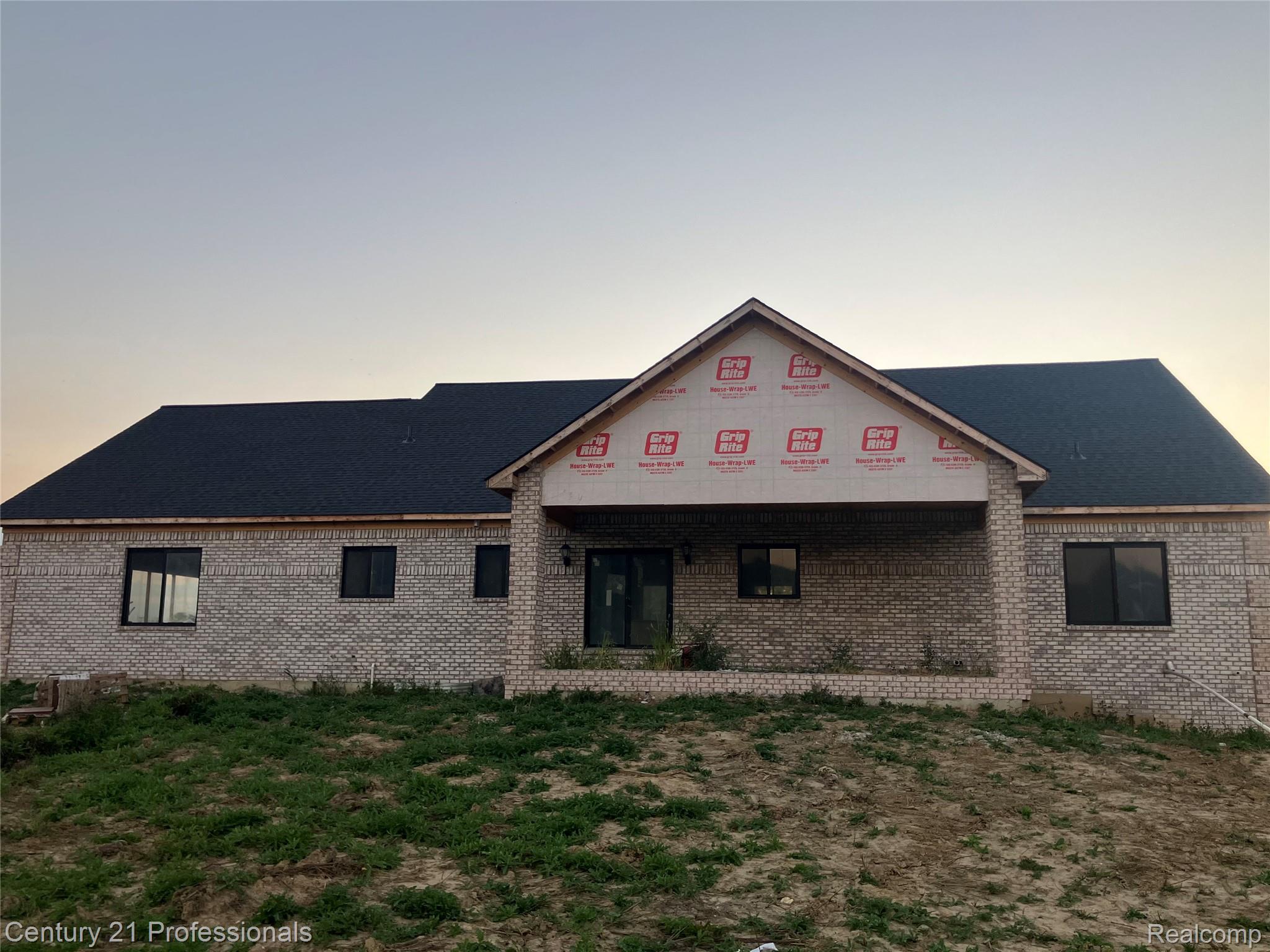 Allenton, Michigan, 48002, United States, 4 Bedrooms Bedrooms, ,3 BathroomsBathrooms,Residential,For Sale,1980291