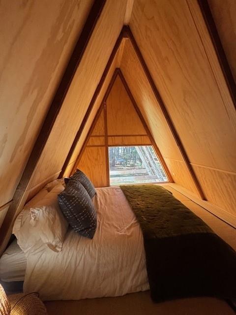 Bass Lake, California, 93604, United States, 1 Bedroom Bedrooms, ,1 BathroomBathrooms,Residential,For Sale,1983567