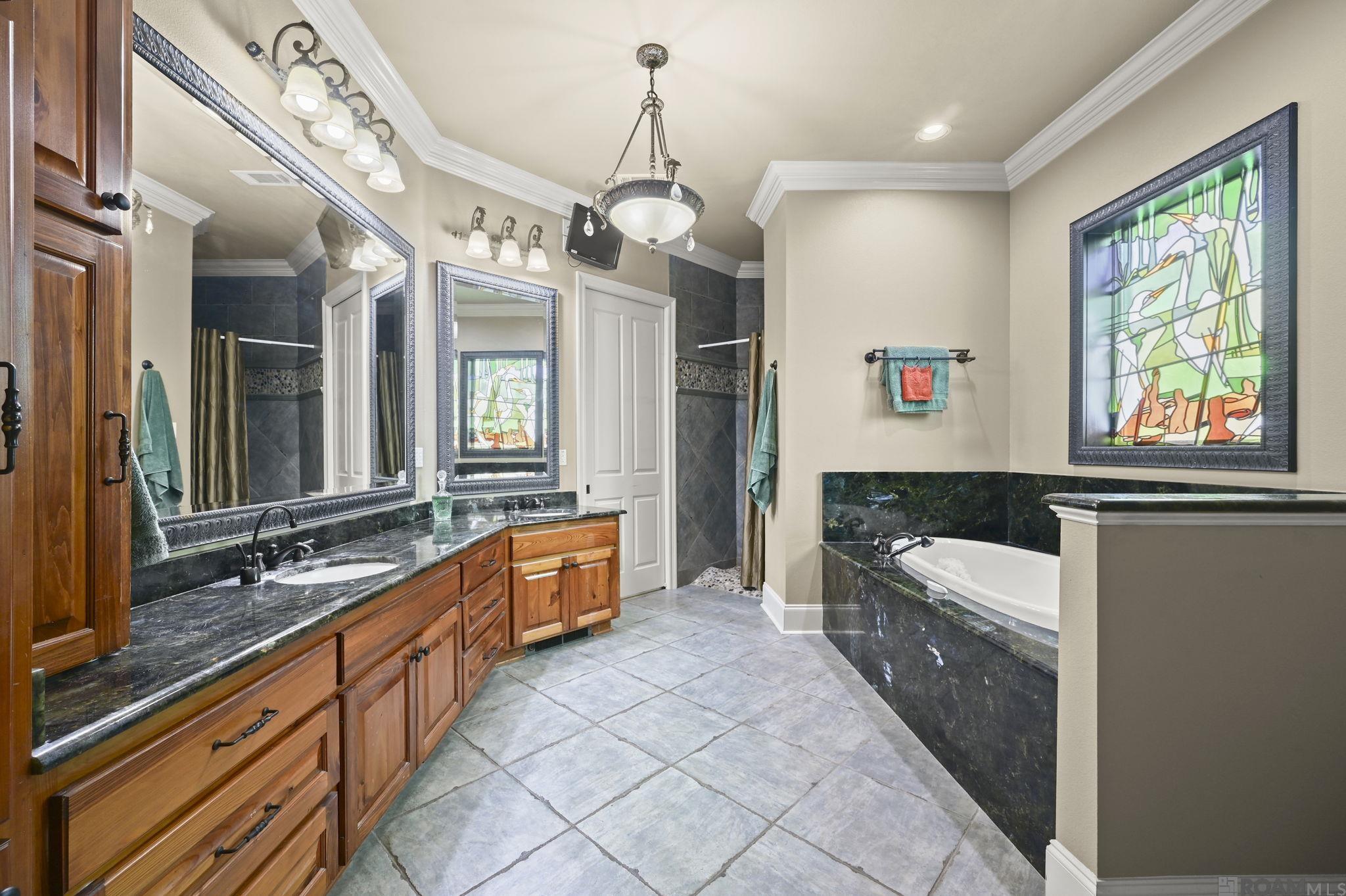Central, Louisiana, 70739, United States, 4 Bedrooms Bedrooms, ,3 BathroomsBathrooms,Residential,For Sale,1900635