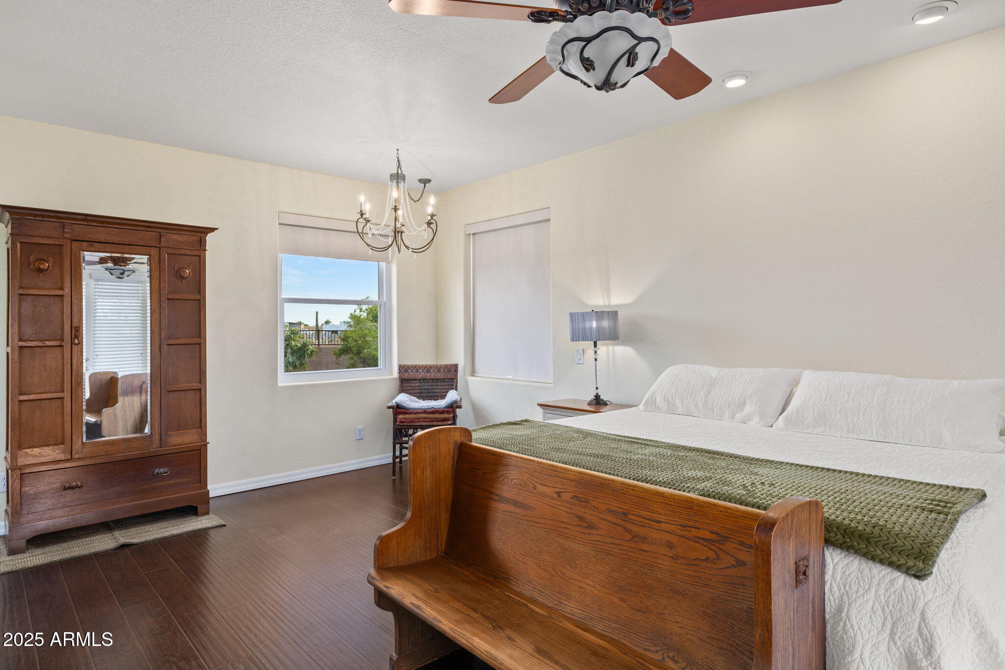 Peoria, Arizona, 85383, United States, 3 Bedrooms Bedrooms, ,2 BathroomsBathrooms,Residential,For Sale,1989299