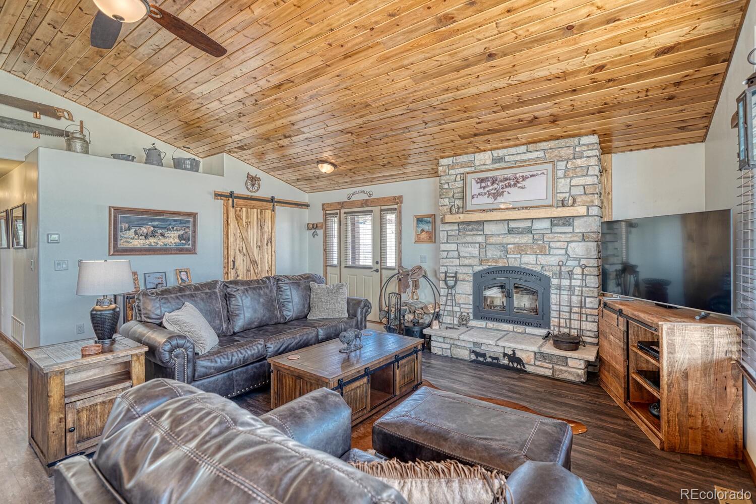 Hartsel, Colorado, 80449, United States, 2 Bedrooms Bedrooms, ,1 BathroomBathrooms,Residential,For Sale,1804606