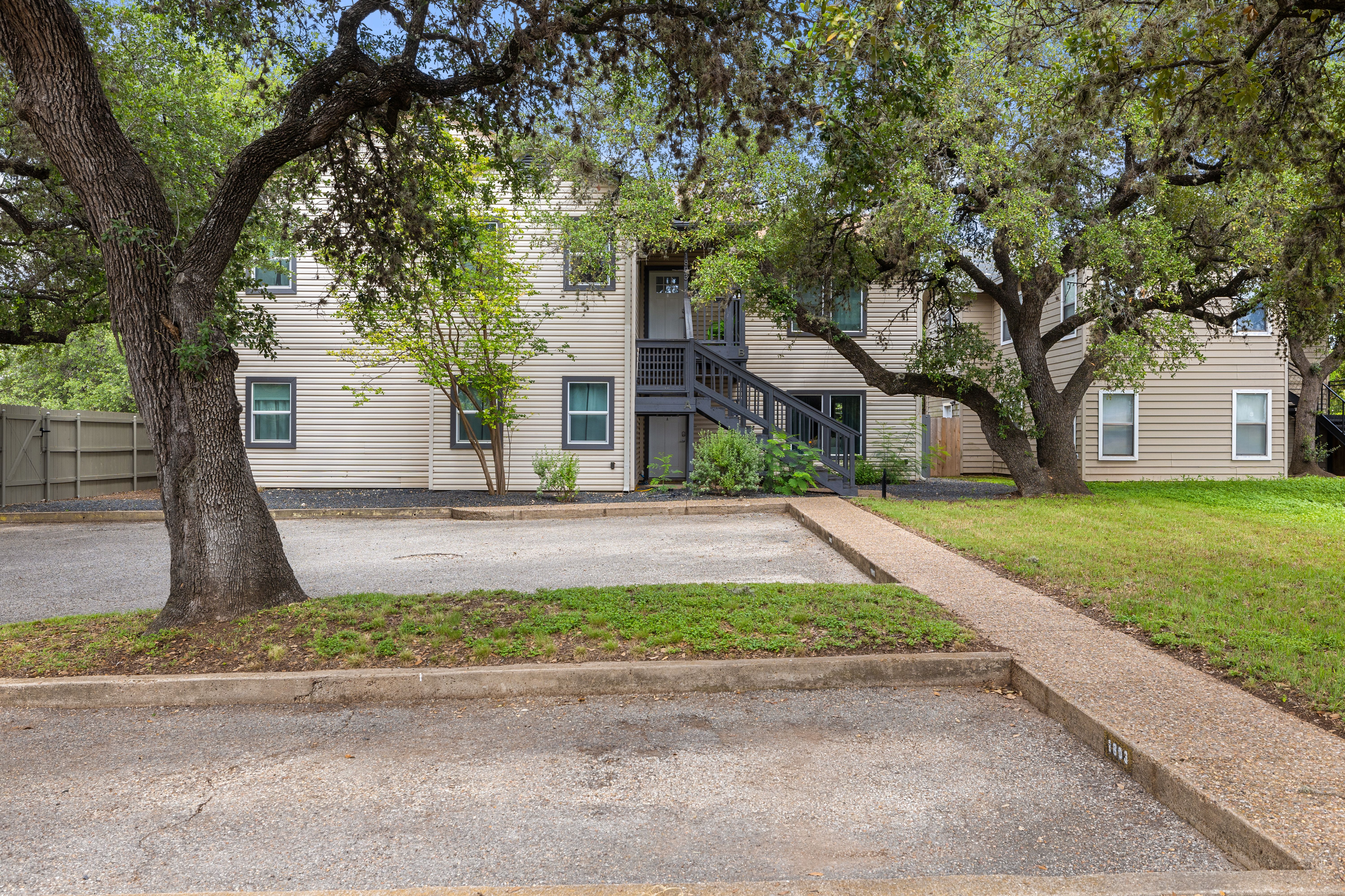  Bouldin Creek Duplex - 物件實景