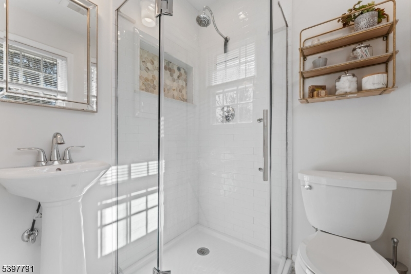 Hillsborough Twp., New Jersey, 08844, United States, 4 Bedrooms Bedrooms, ,3 BathroomsBathrooms,Residential,For Sale,1999779